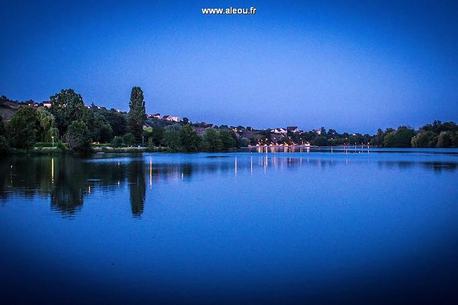 Lieux événementiels, DOMAINE DU LAC PLOMBIÈRES