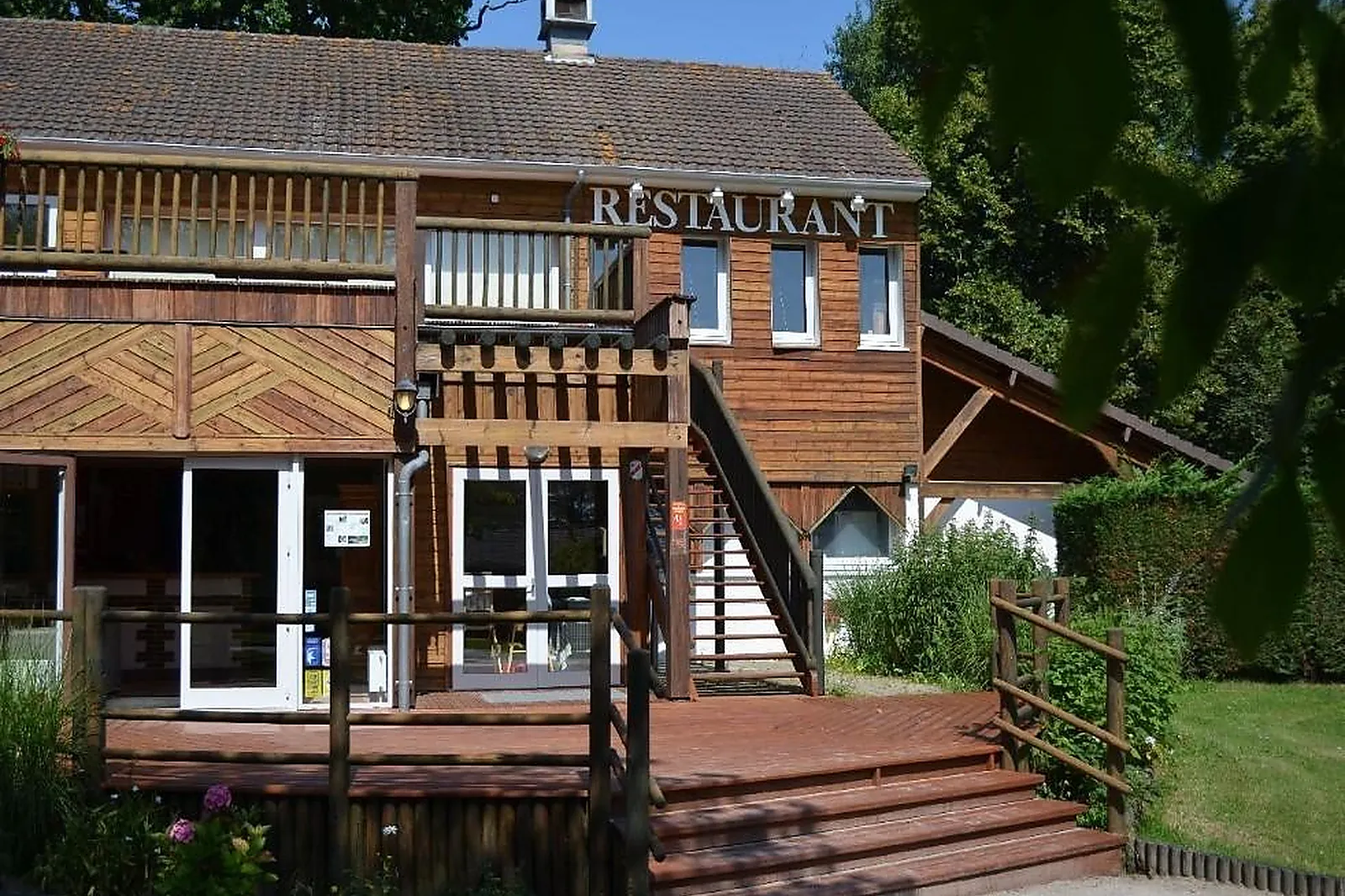 Lieux événementiels, DOMAINE DU MARQUENTERRE