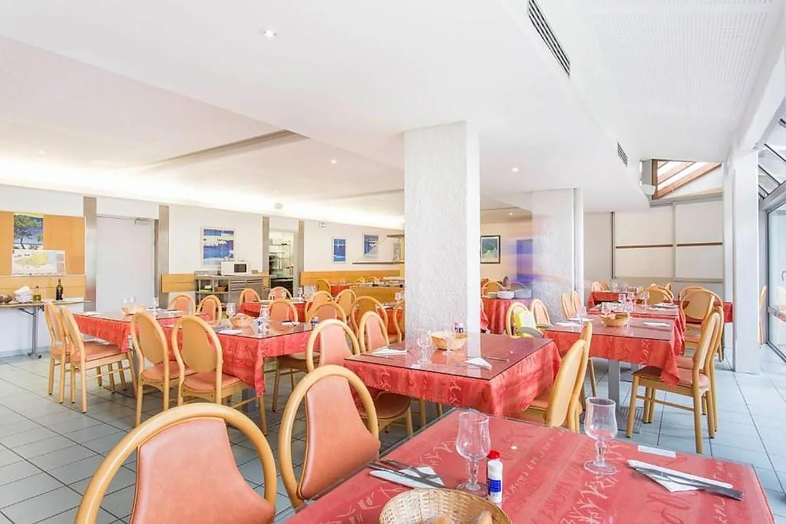 Lieux événementiels, DOMAINE DU MAS BLANC