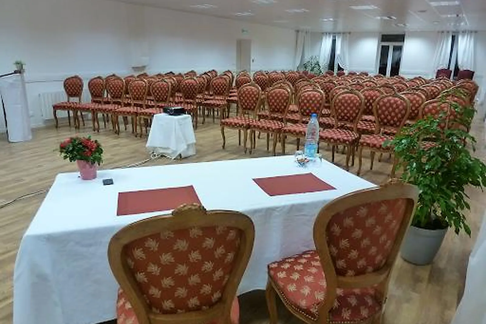 Lieux événementiels, DOMAINE DU MONT ROUGE