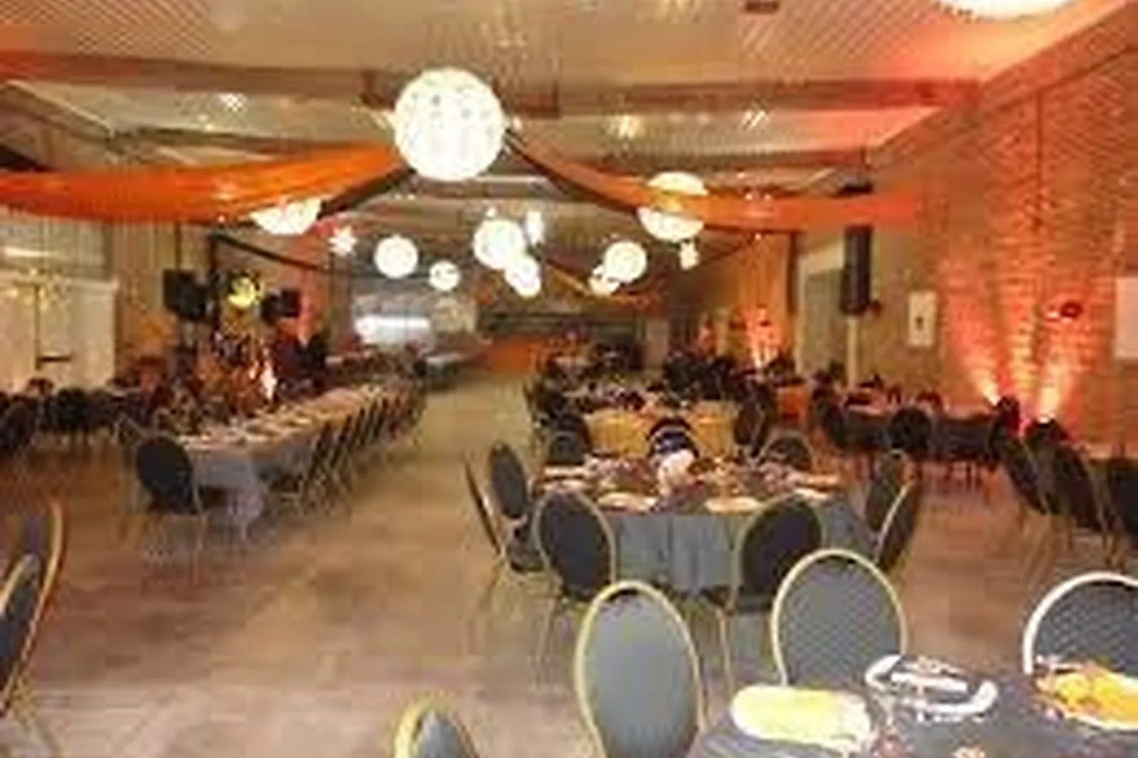 Lieux événementiels, DOMAINE DU MONT ROUGE