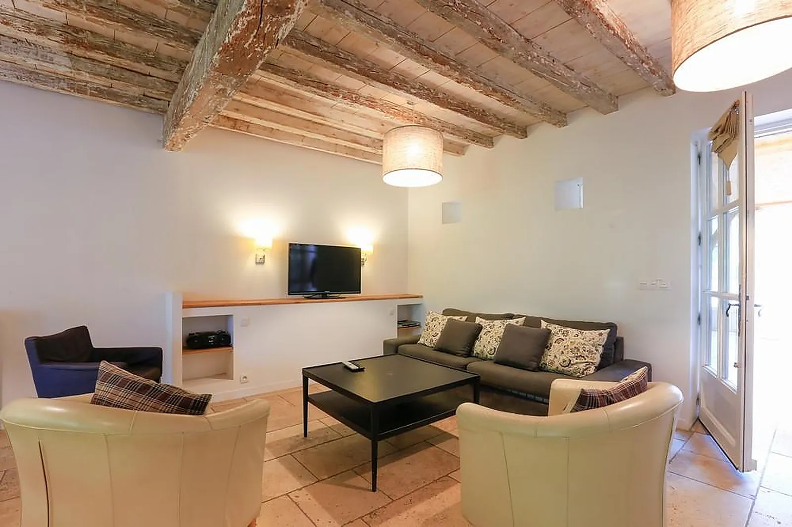 Lieux événementiels, DOMAINE DU T