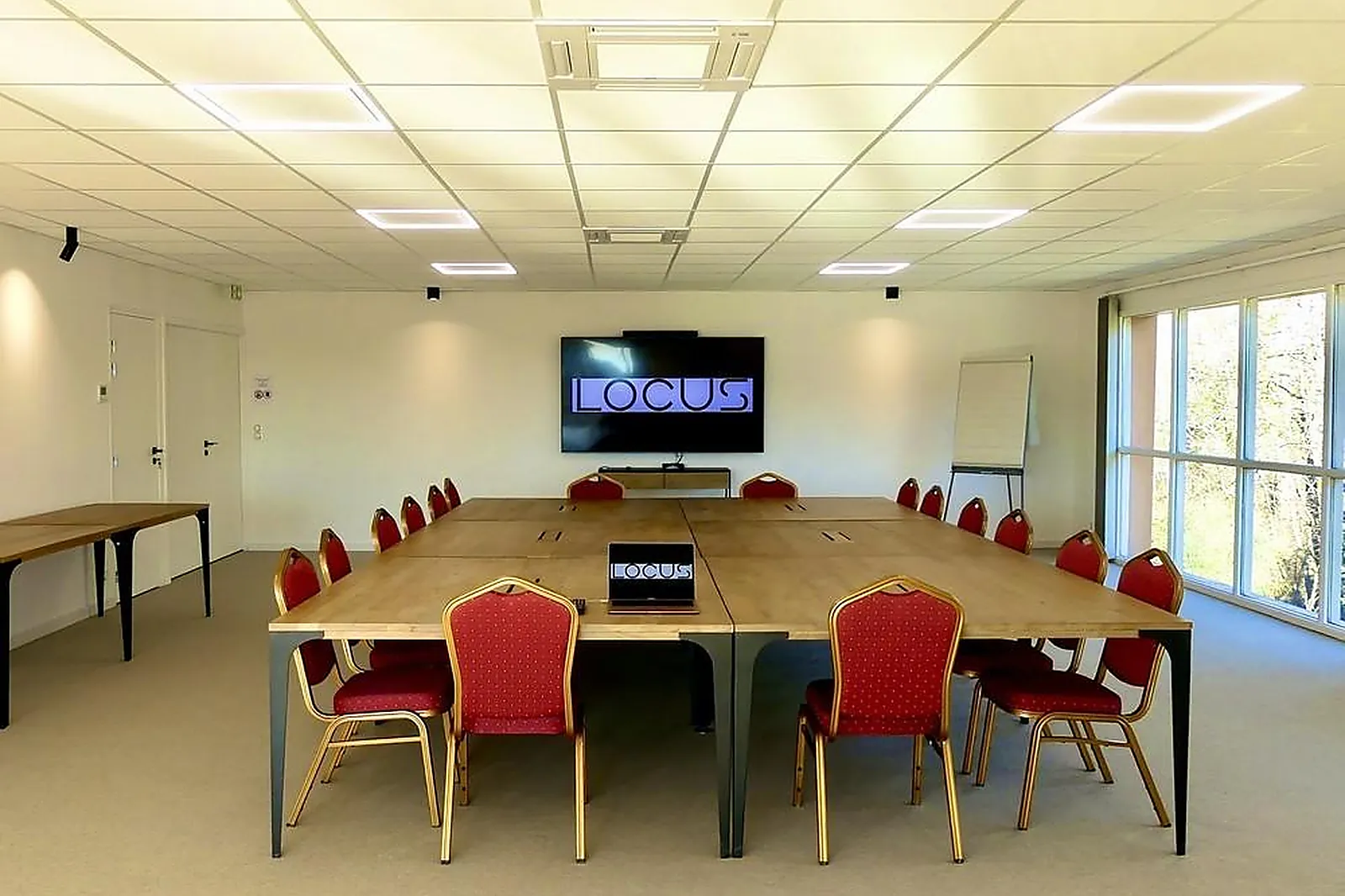 Lieux événementiels, DOMAINE LA ROQUE