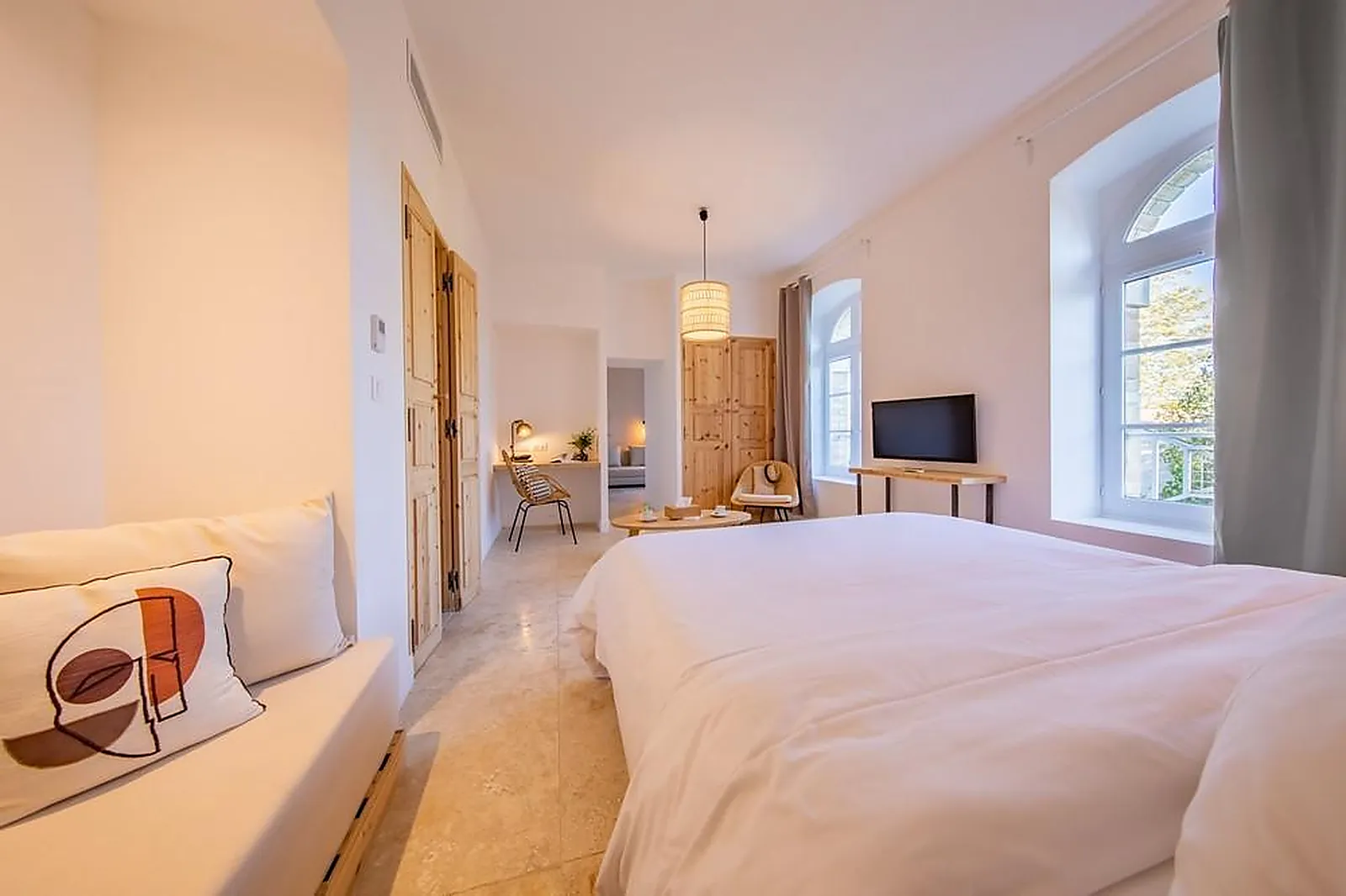 Lieux événementiels, DOMAINE LA ROQUE