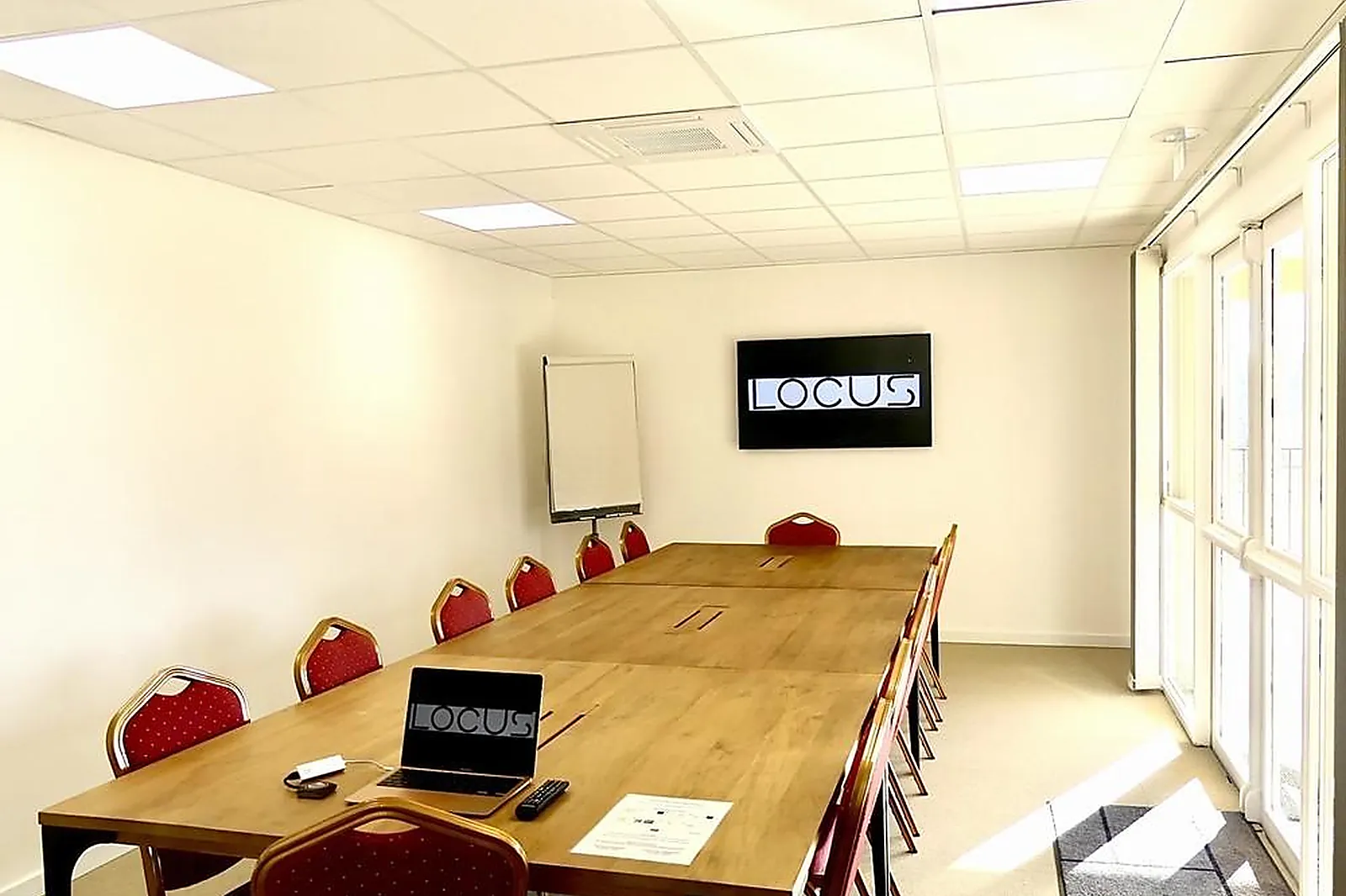 Lieux événementiels, DOMAINE LA ROQUE