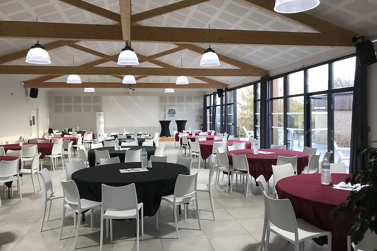 Lieux événementiels, DOMAINE LE CASTAGNÉ