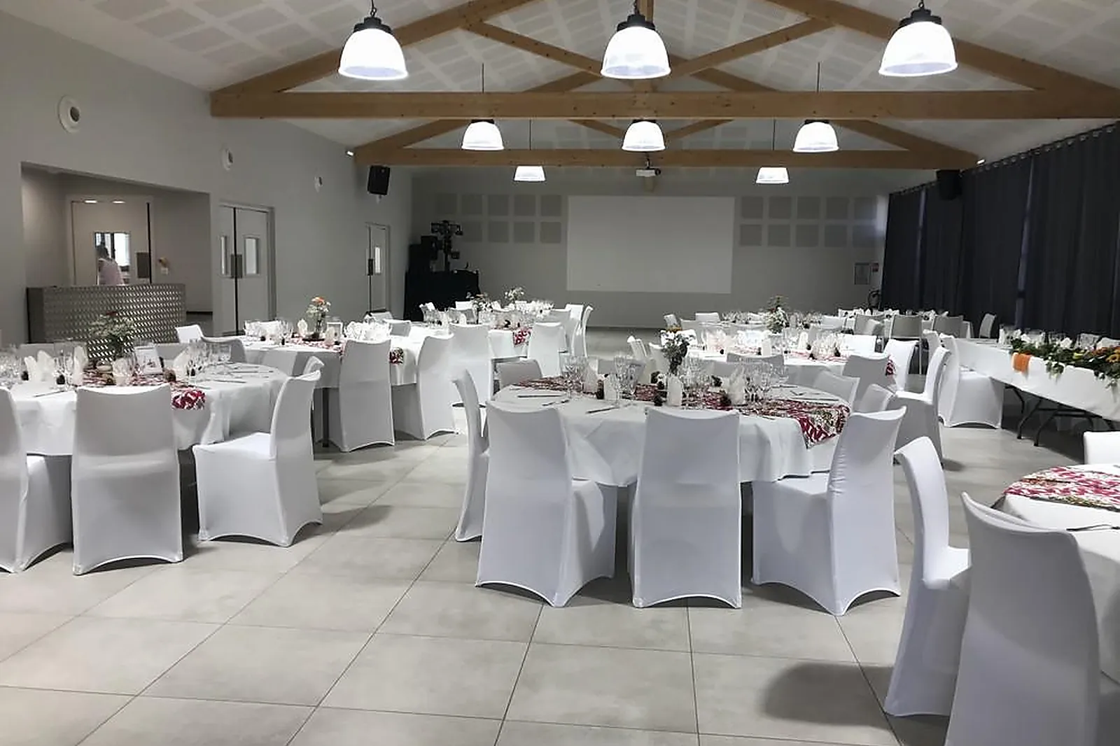 Lieux événementiels, DOMAINE LE CASTAGNÉ