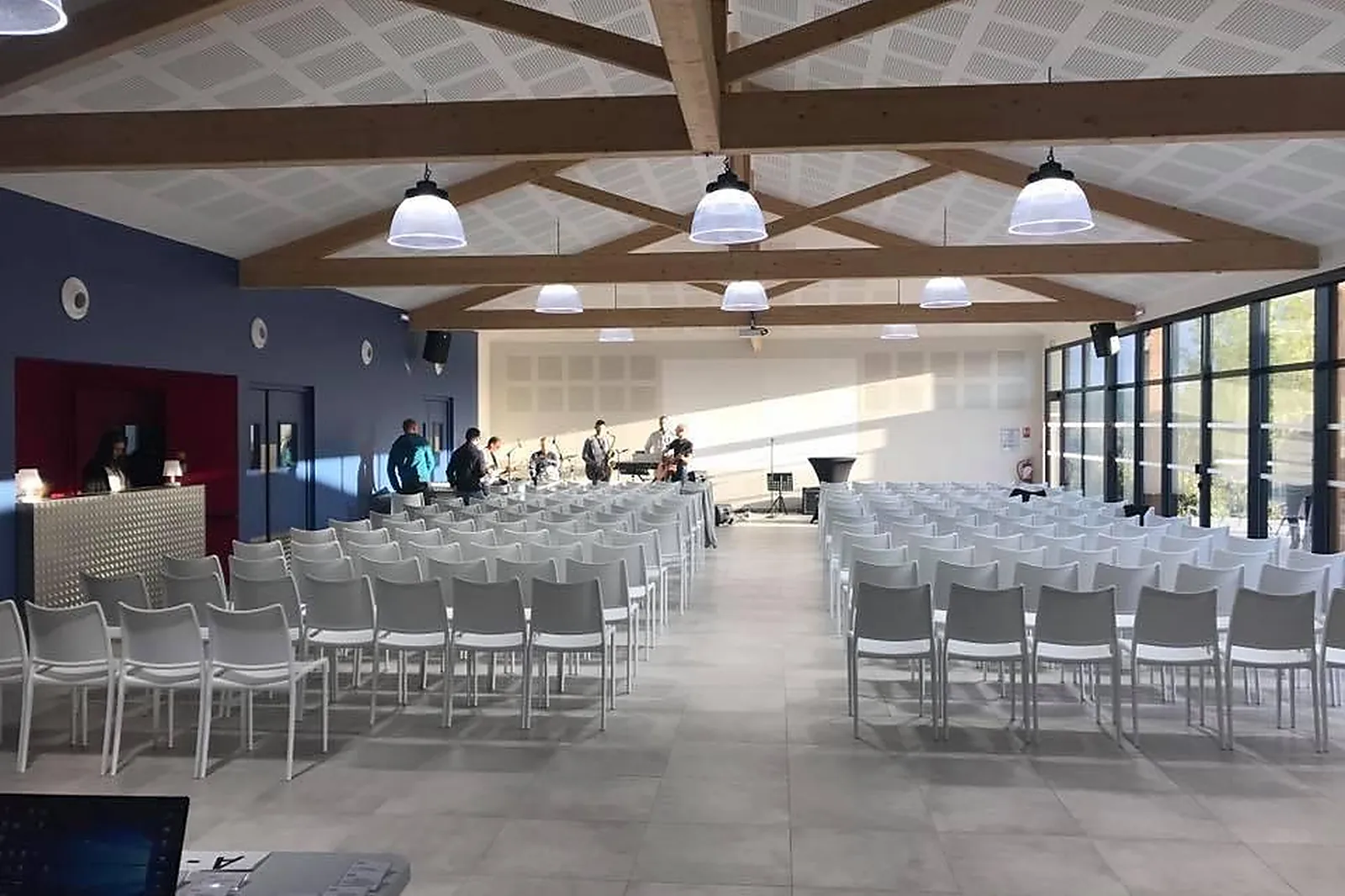 Lieux événementiels, DOMAINE LE CASTAGNÉ