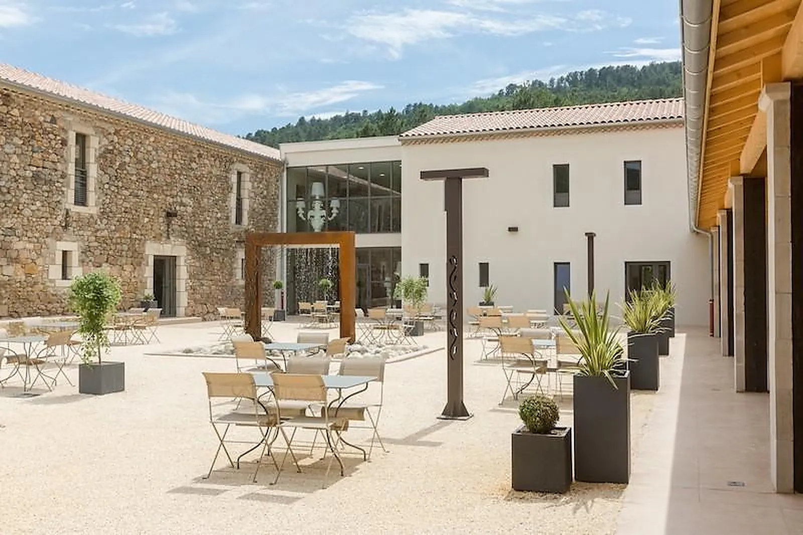 Lieux événementiels, DOMAINE LES RANCHISSES