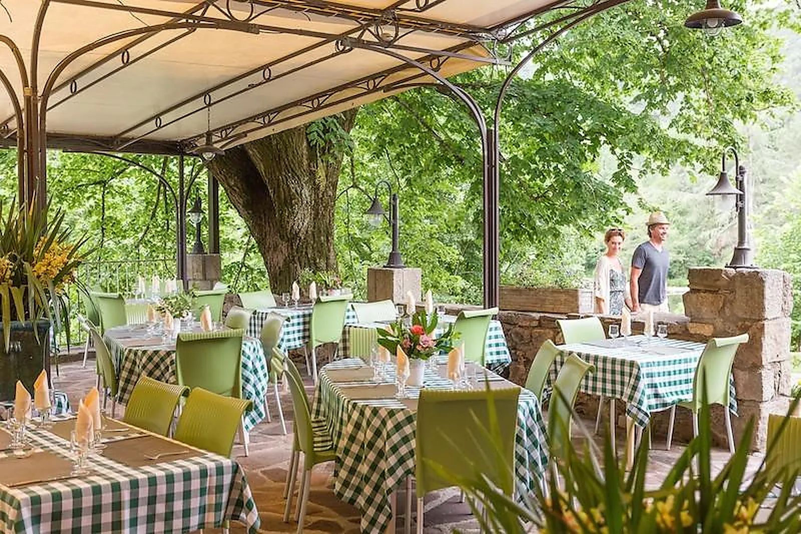 Lieux événementiels, DOMAINE LES RANCHISSES