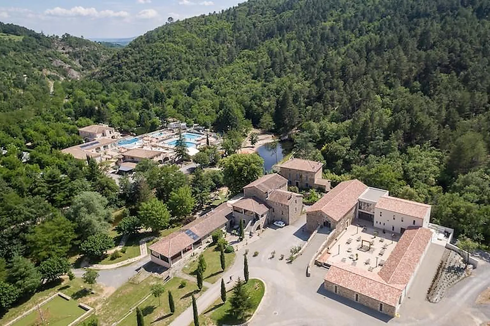 Lieux événementiels, DOMAINE LES RANCHISSES