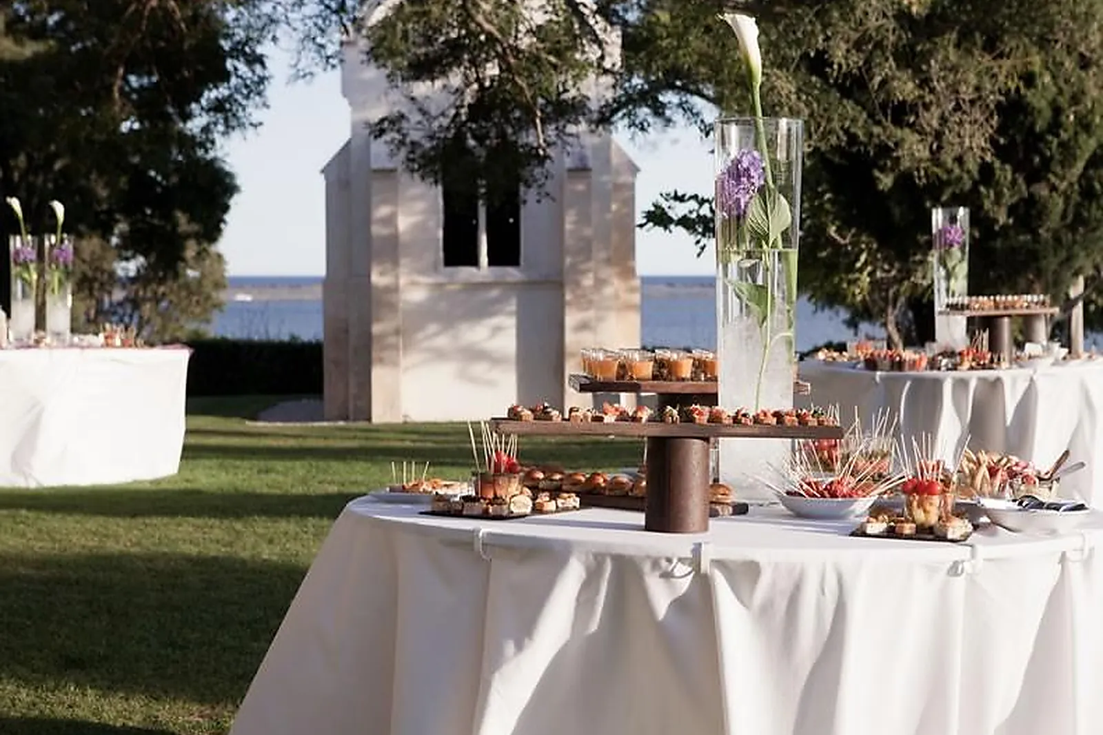 Lieux événementiels, DOMAINES DES MOURES