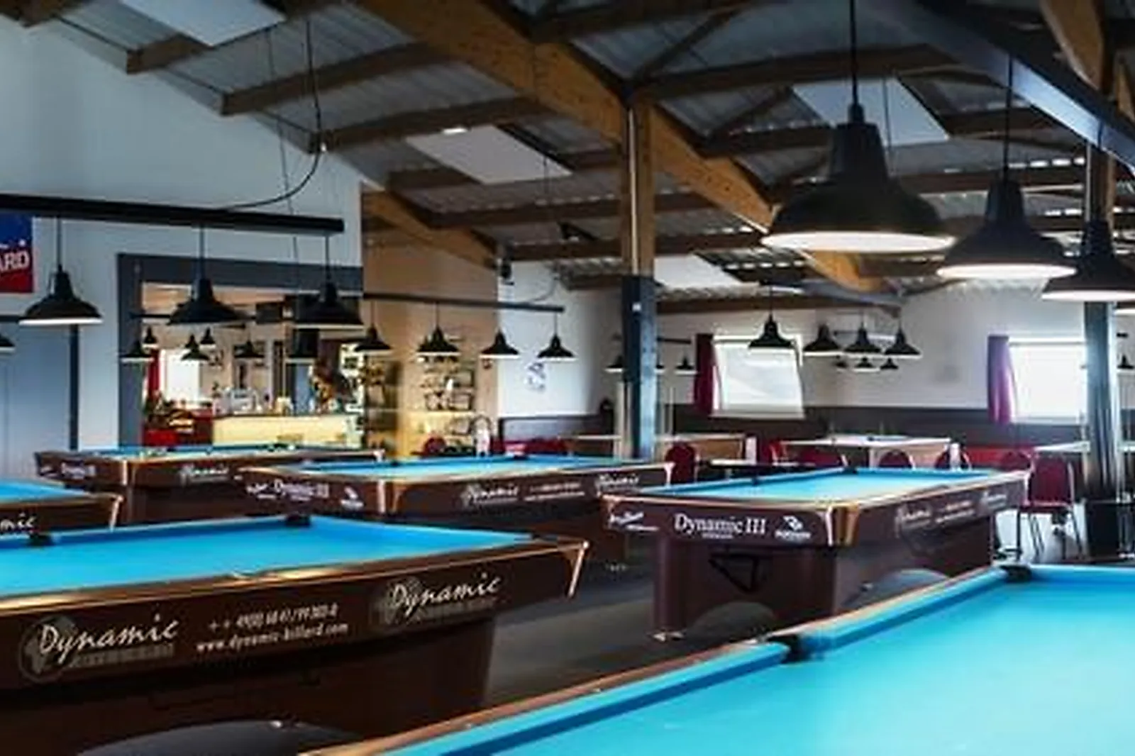 Lieux événementiels, DOUBLE JEUX