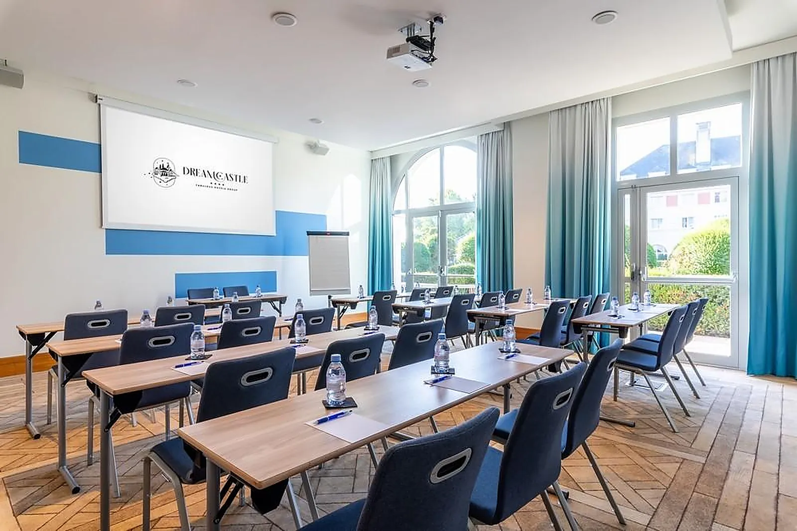 Lieux événementiels, DREAM CASTLE PARIS