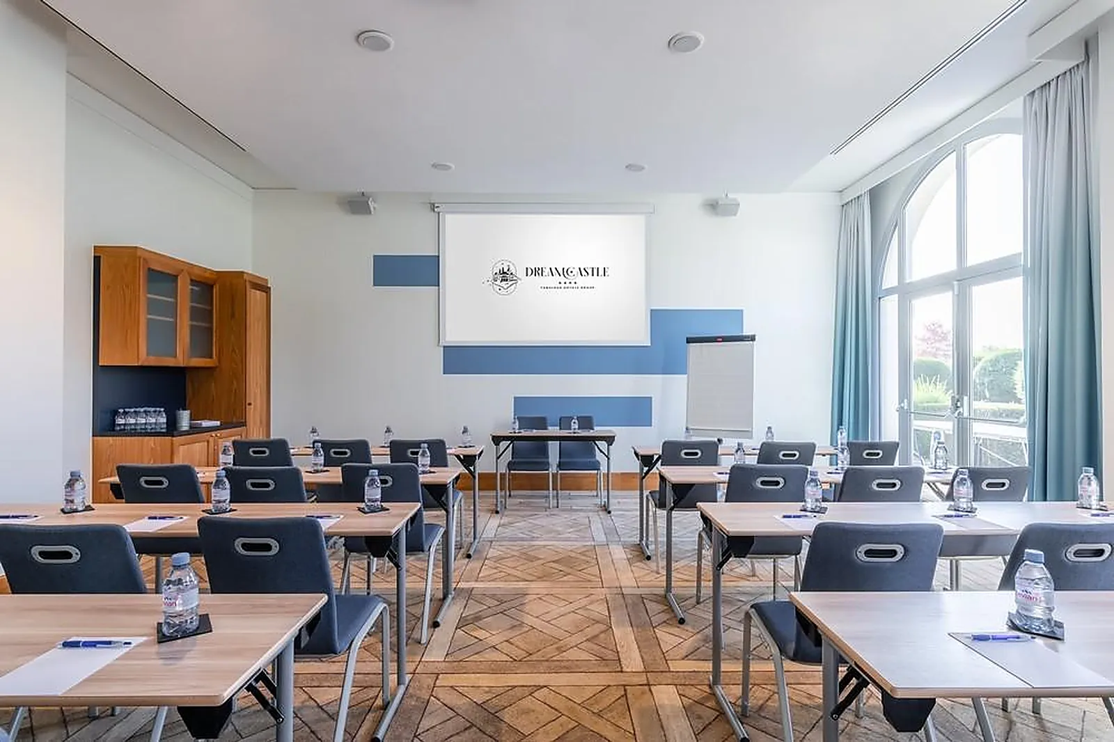 Lieux événementiels, DREAM CASTLE PARIS