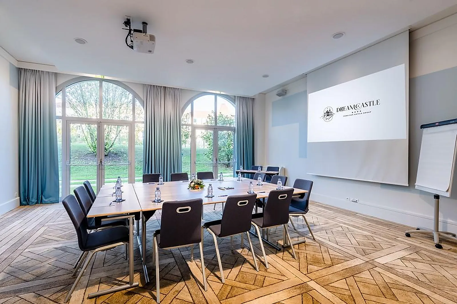 Lieux événementiels, DREAM CASTLE PARIS