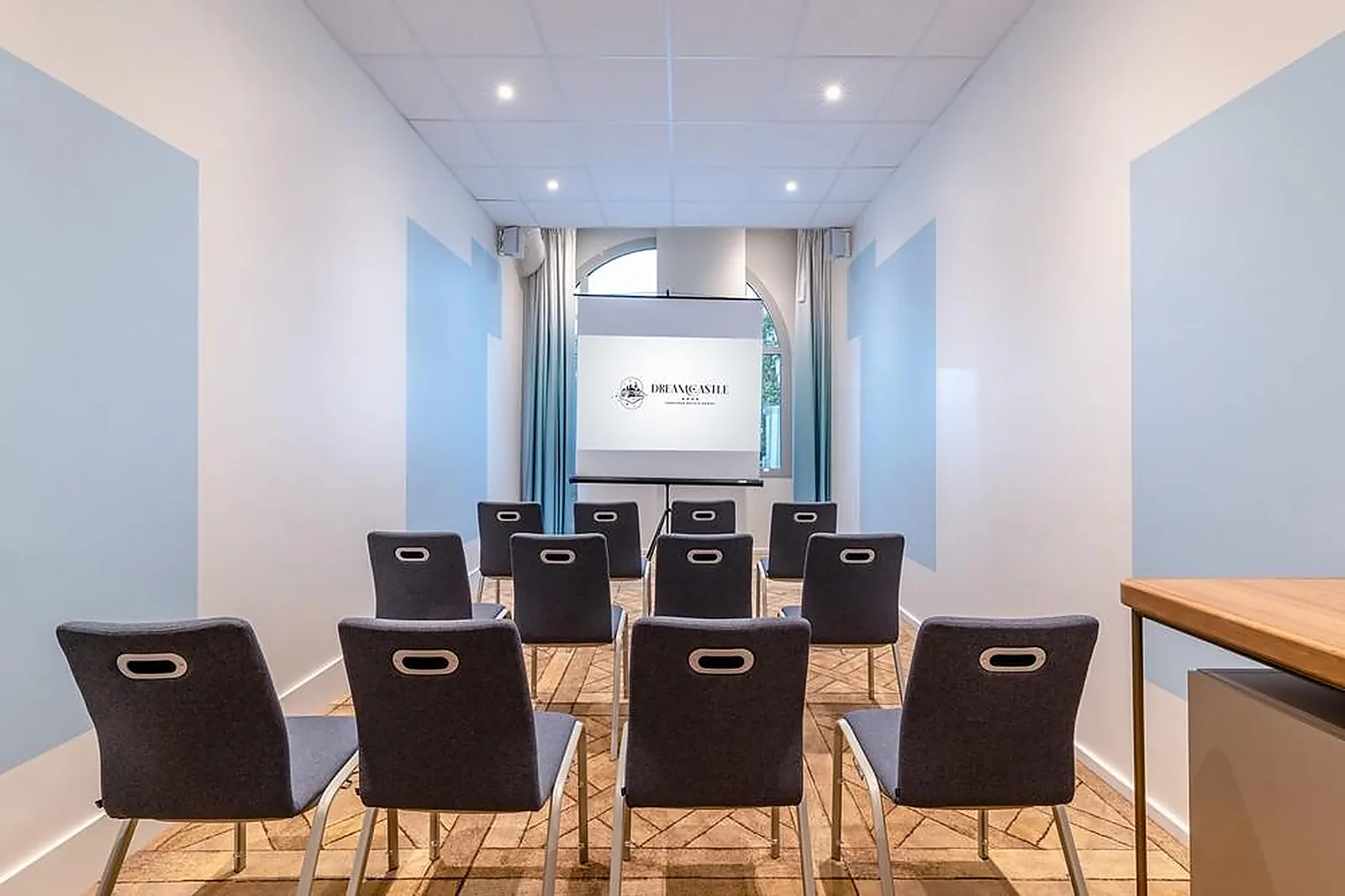 Lieux événementiels, DREAM CASTLE PARIS