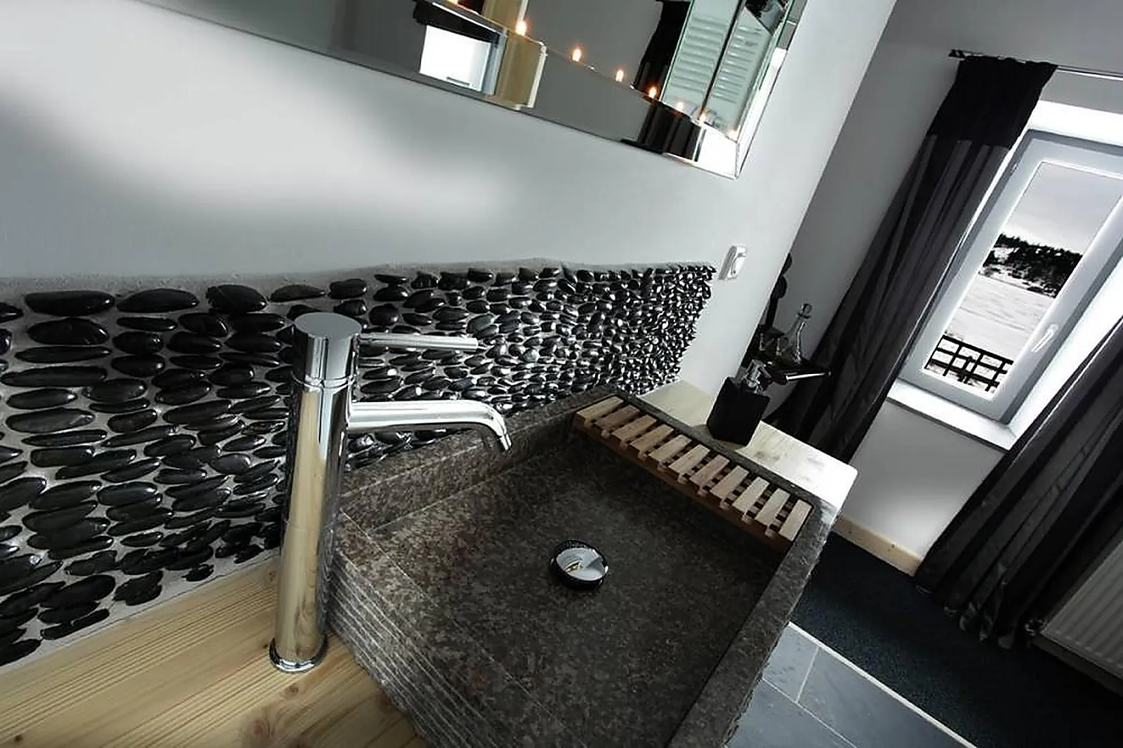 Lieux événementiels, ECOLODGE DU LAC DU PÊCHER