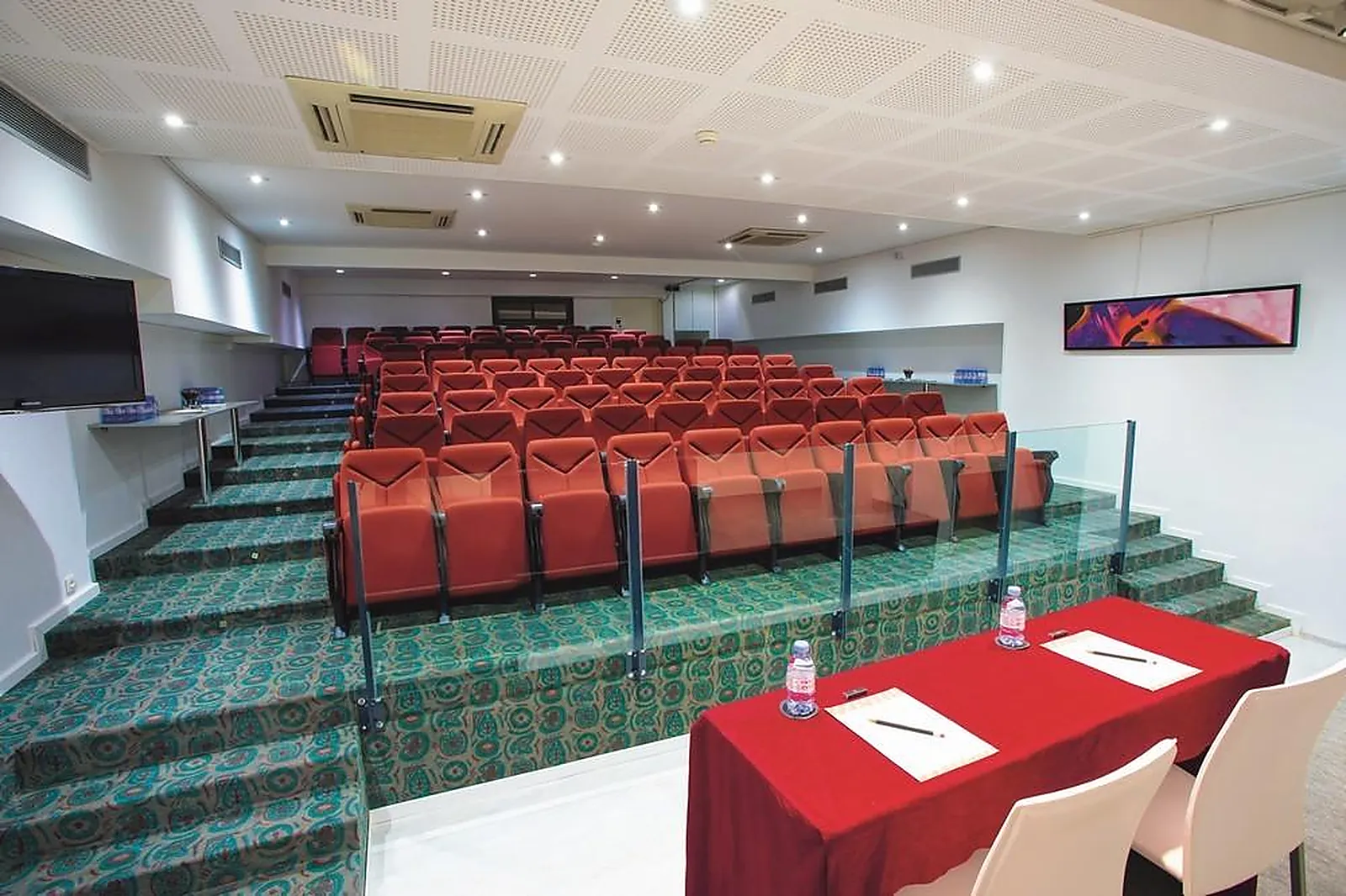 Lieux événementiels, EDEN HÔTEL ET SPA