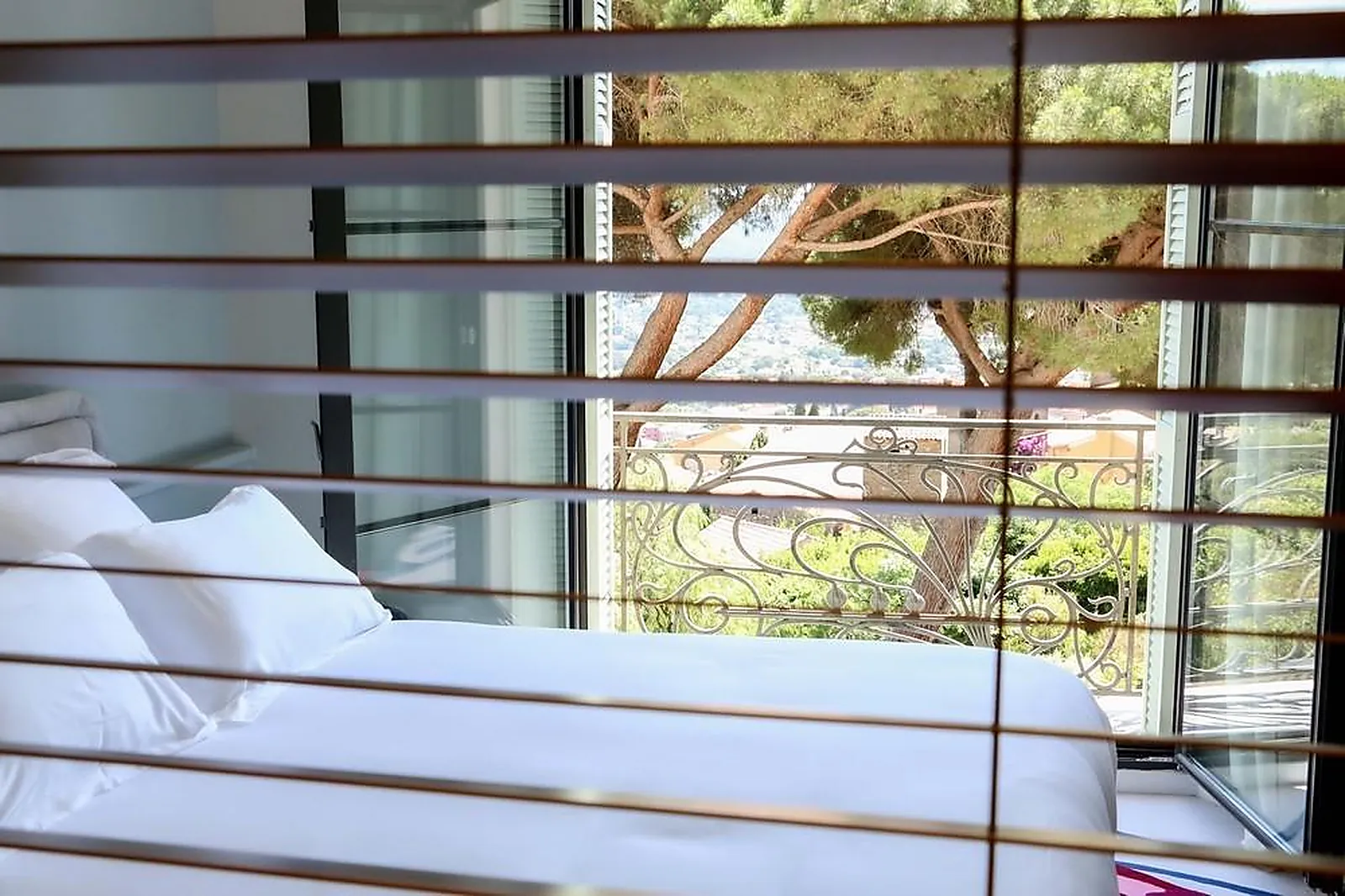 Lieux événementiels, EDEN ROSE GRAND HÔTEL