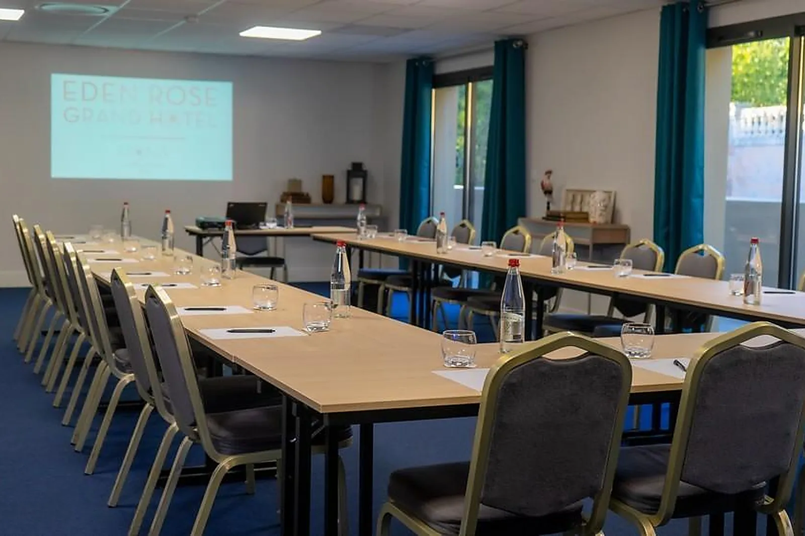 Lieux événementiels, EDEN ROSE GRAND HÔTEL