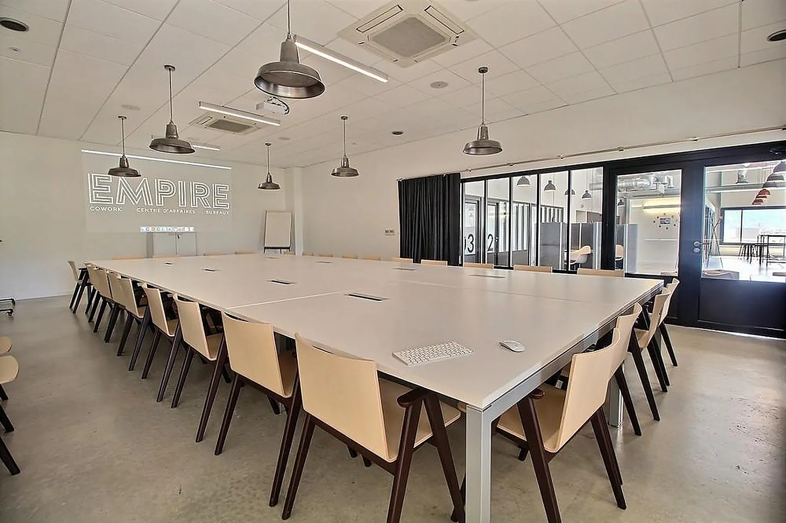 Lieux événementiels, EMPIRE COWORK