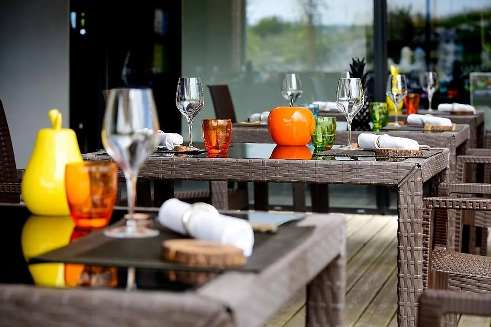 Lieux événementiels, EN MARGE