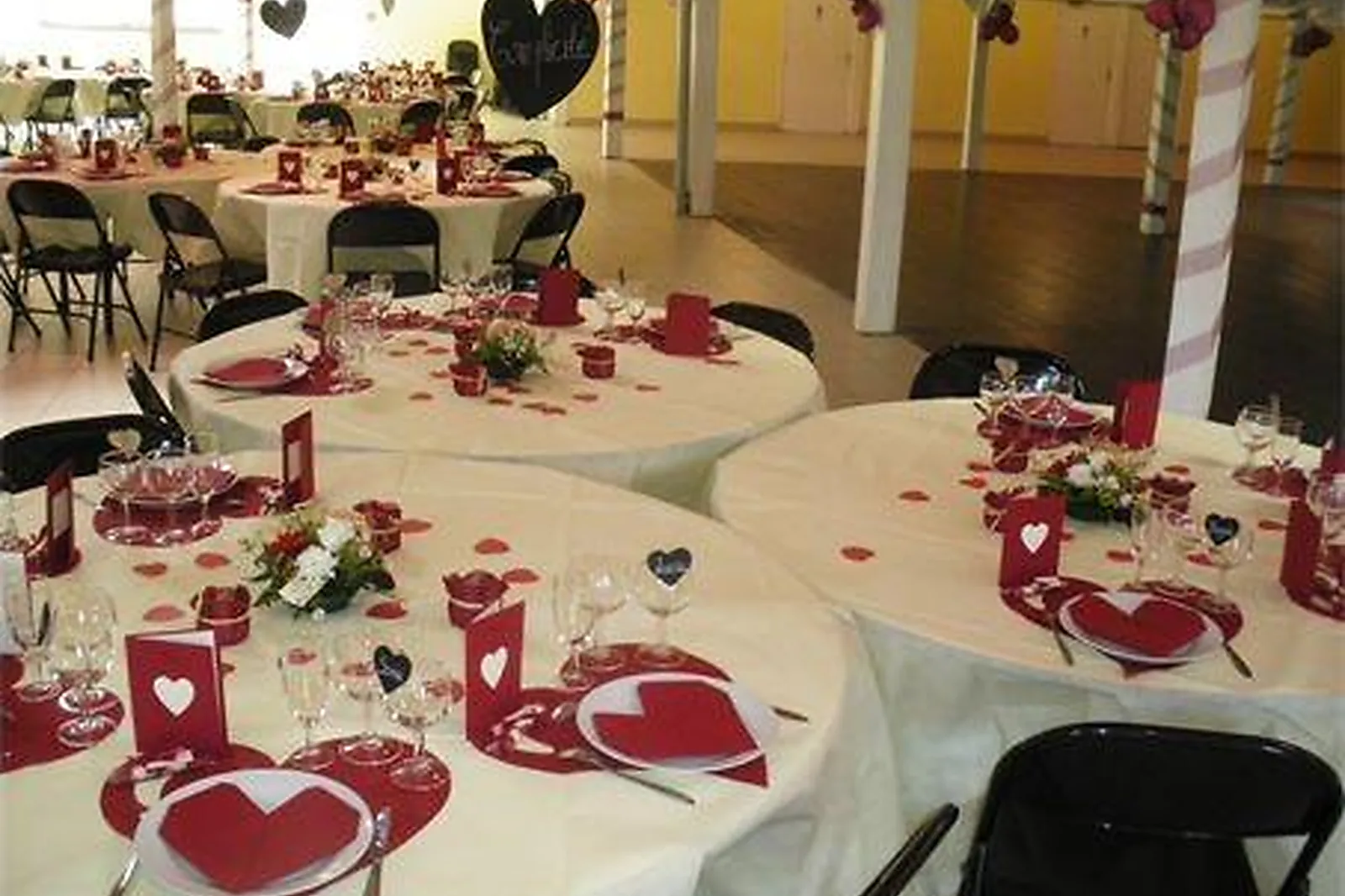 Lieux événementiels, ENCLOS DE SOURCES