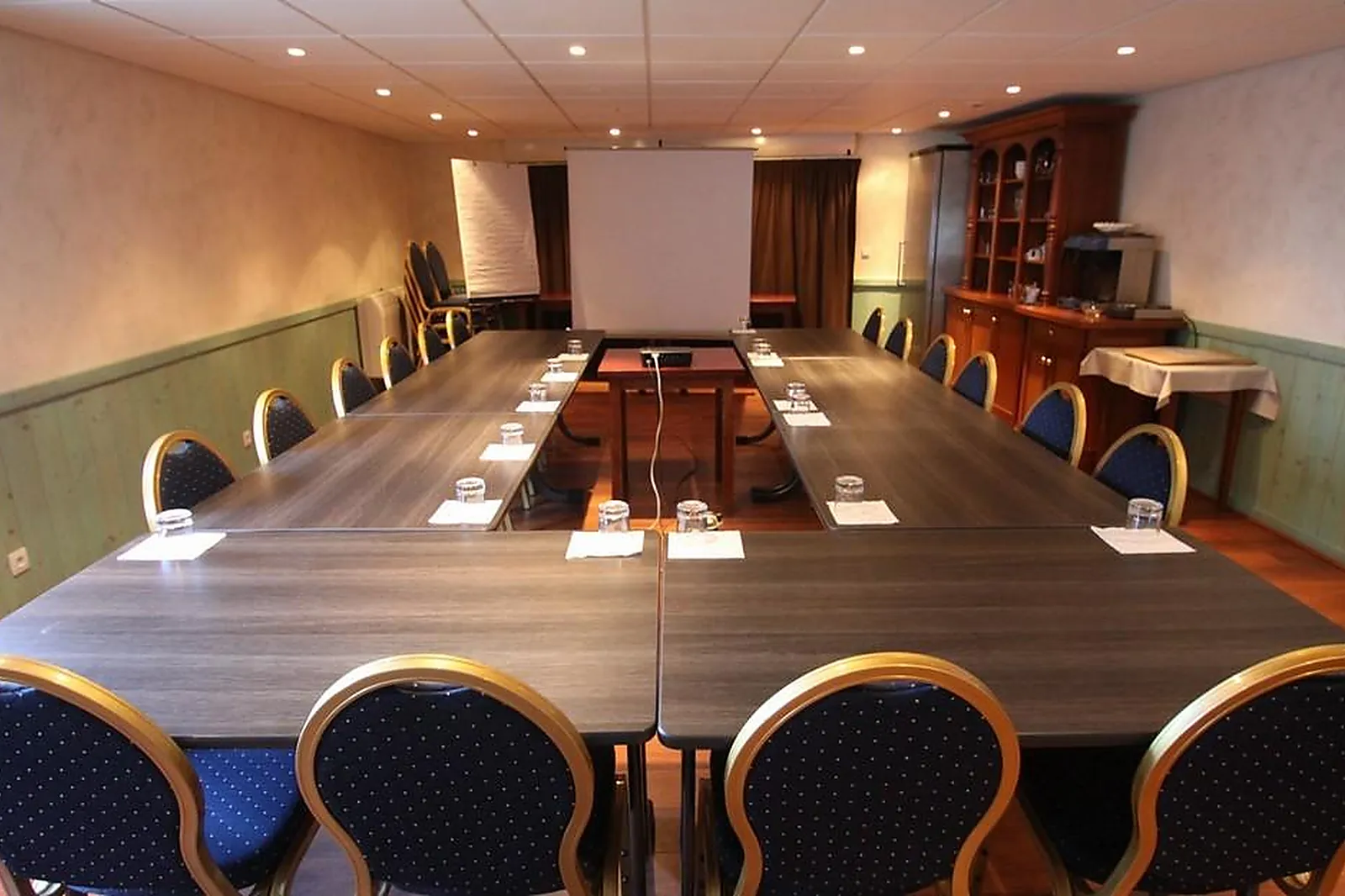 Lieux événementiels, ENCORE HÔTEL