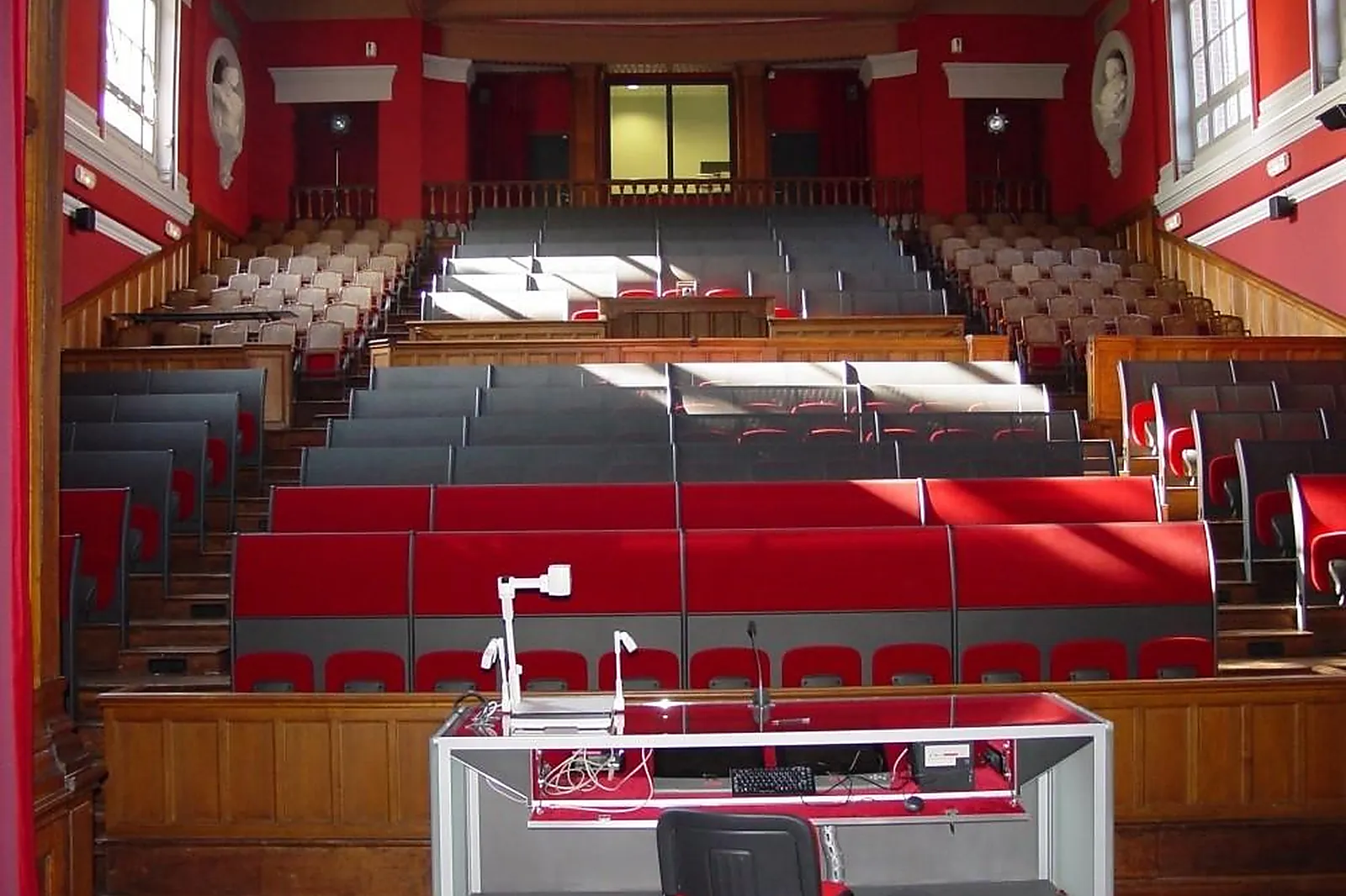 Lieux événementiels, ENSAIT