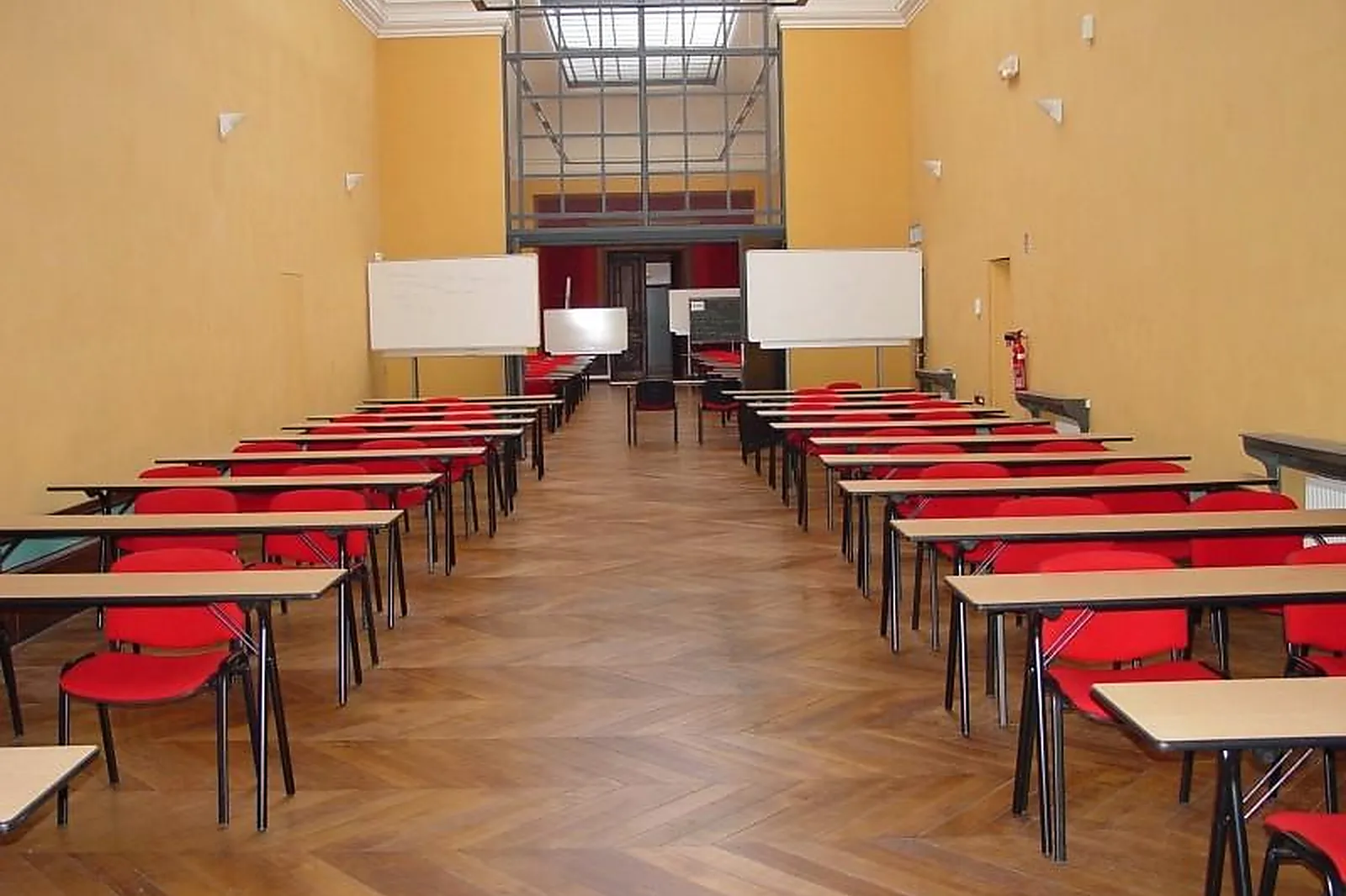 Lieux événementiels, ENSAIT