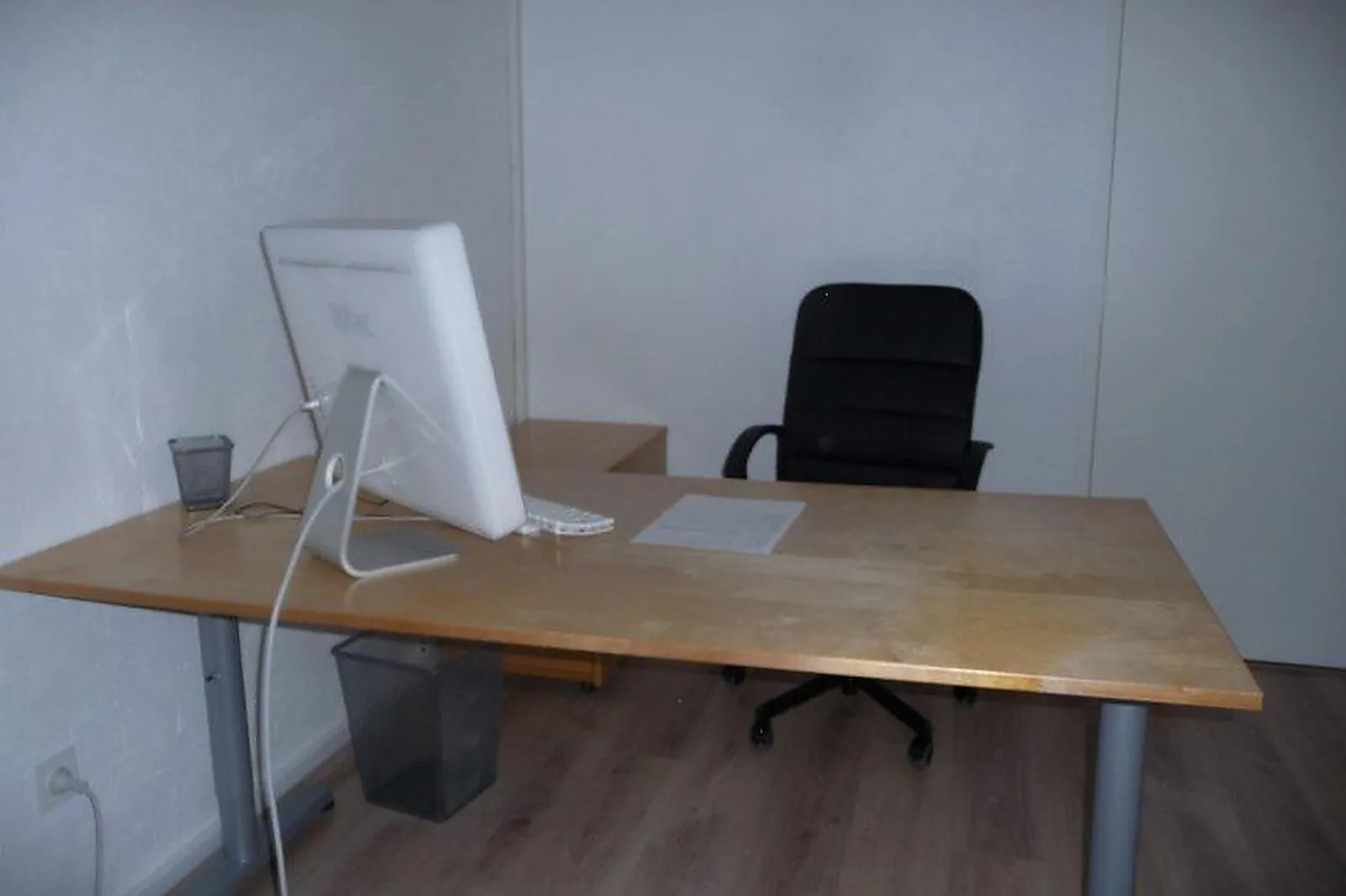 Lieux événementiels, ENTRE VOUS ET NOUS