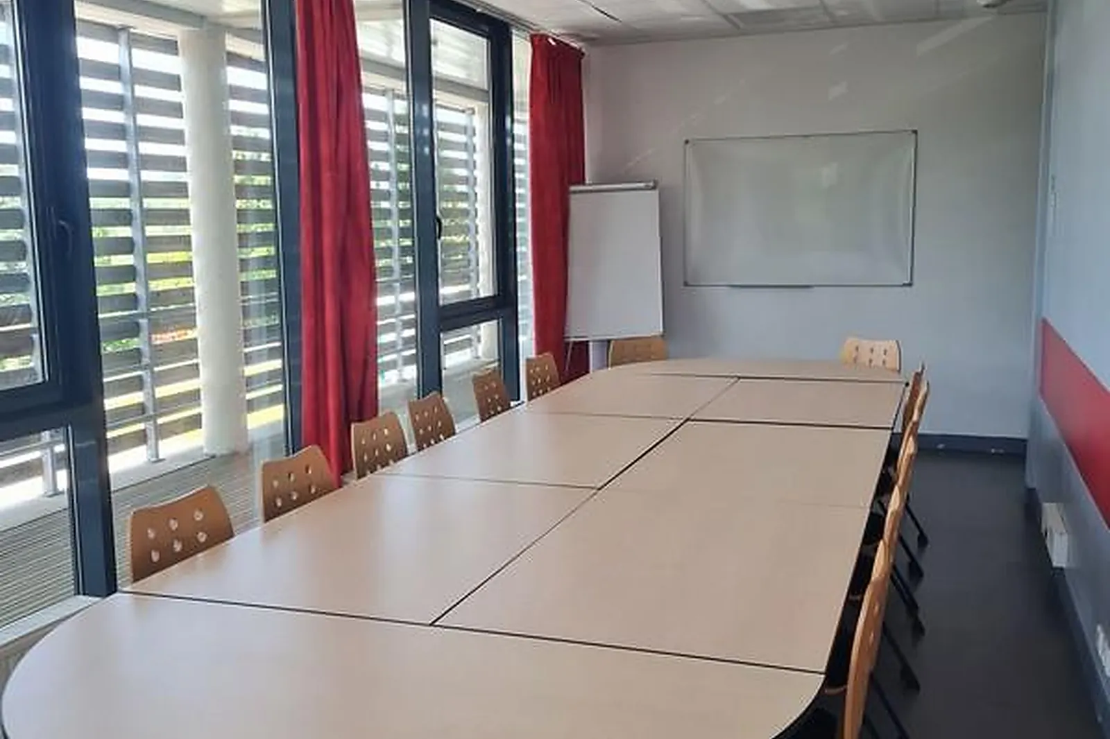 Lieux événementiels, ESPACE 1000 SOURCES