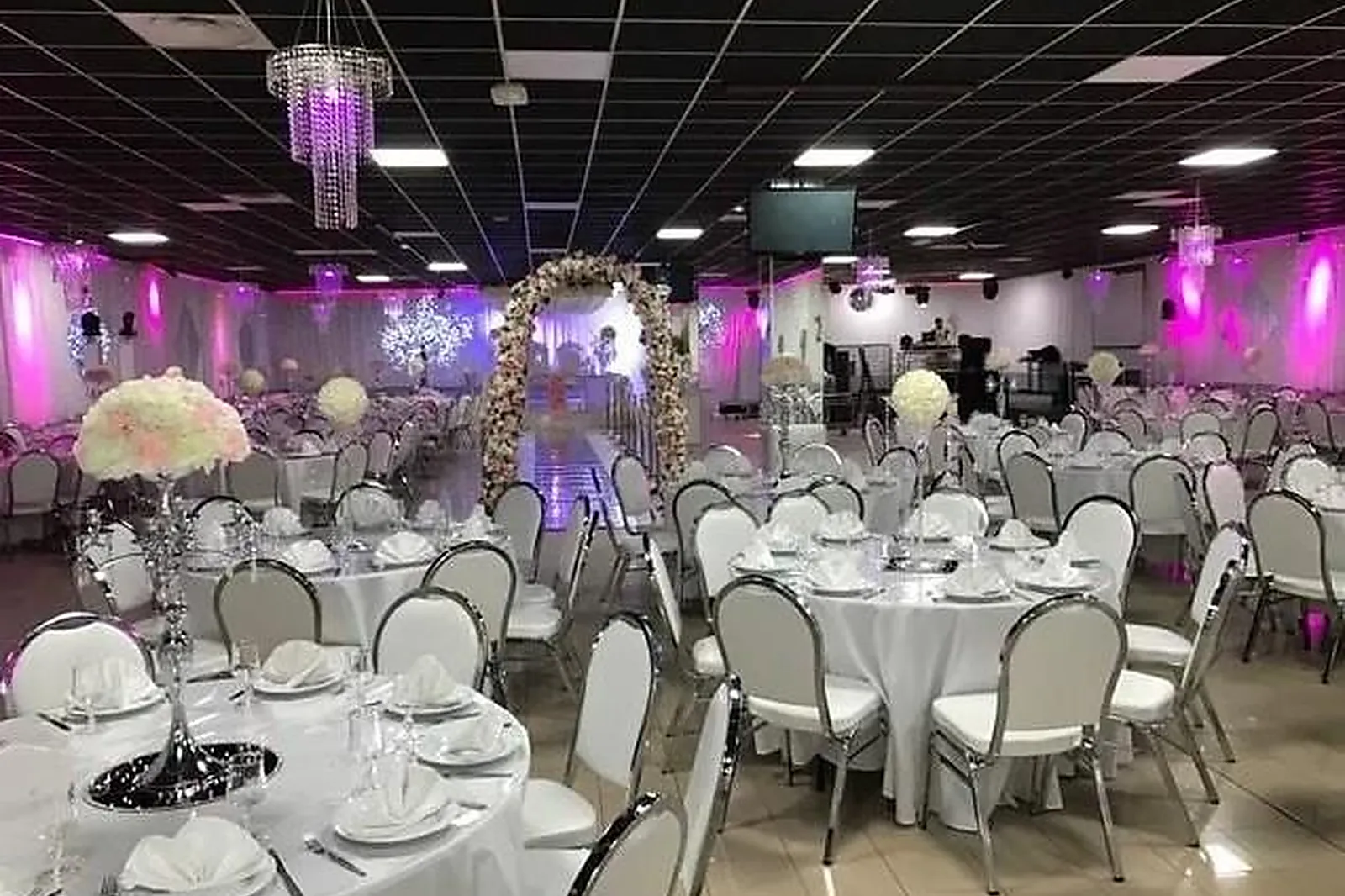 Lieux événementiels, ESPACE 96