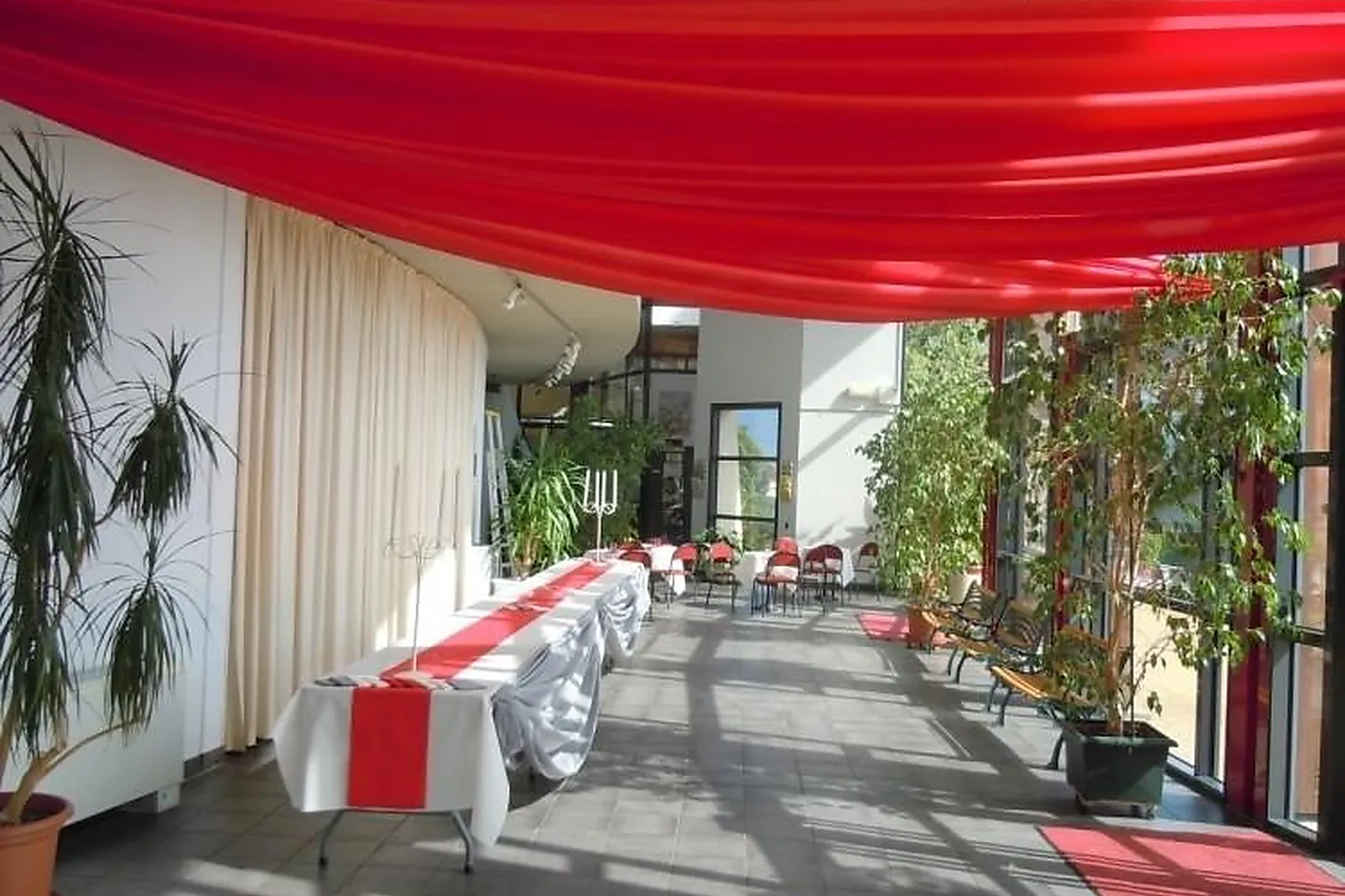 Lieux événementiels, ESPACE AGORA SAINT-ISMIER