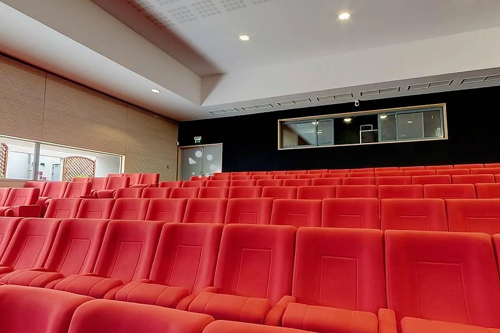 Lieux événementiels, ESPACE BEAUSÉJOUR