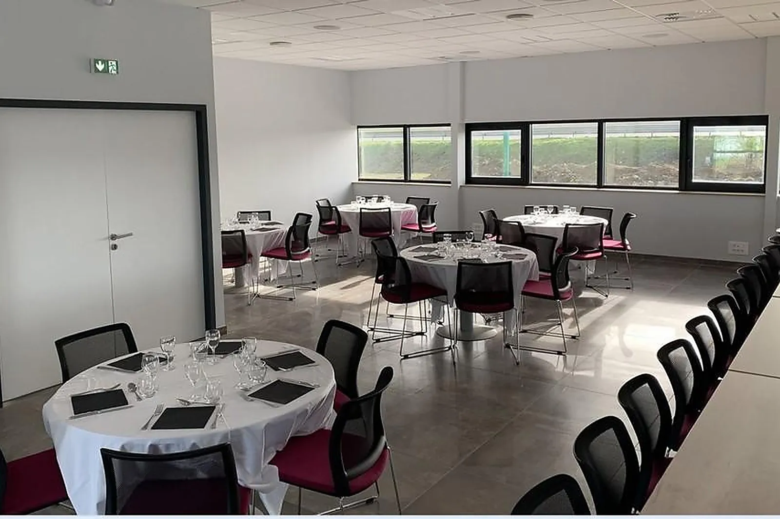 Lieux événementiels, ESPACE BRITTANY - CAP STREAM