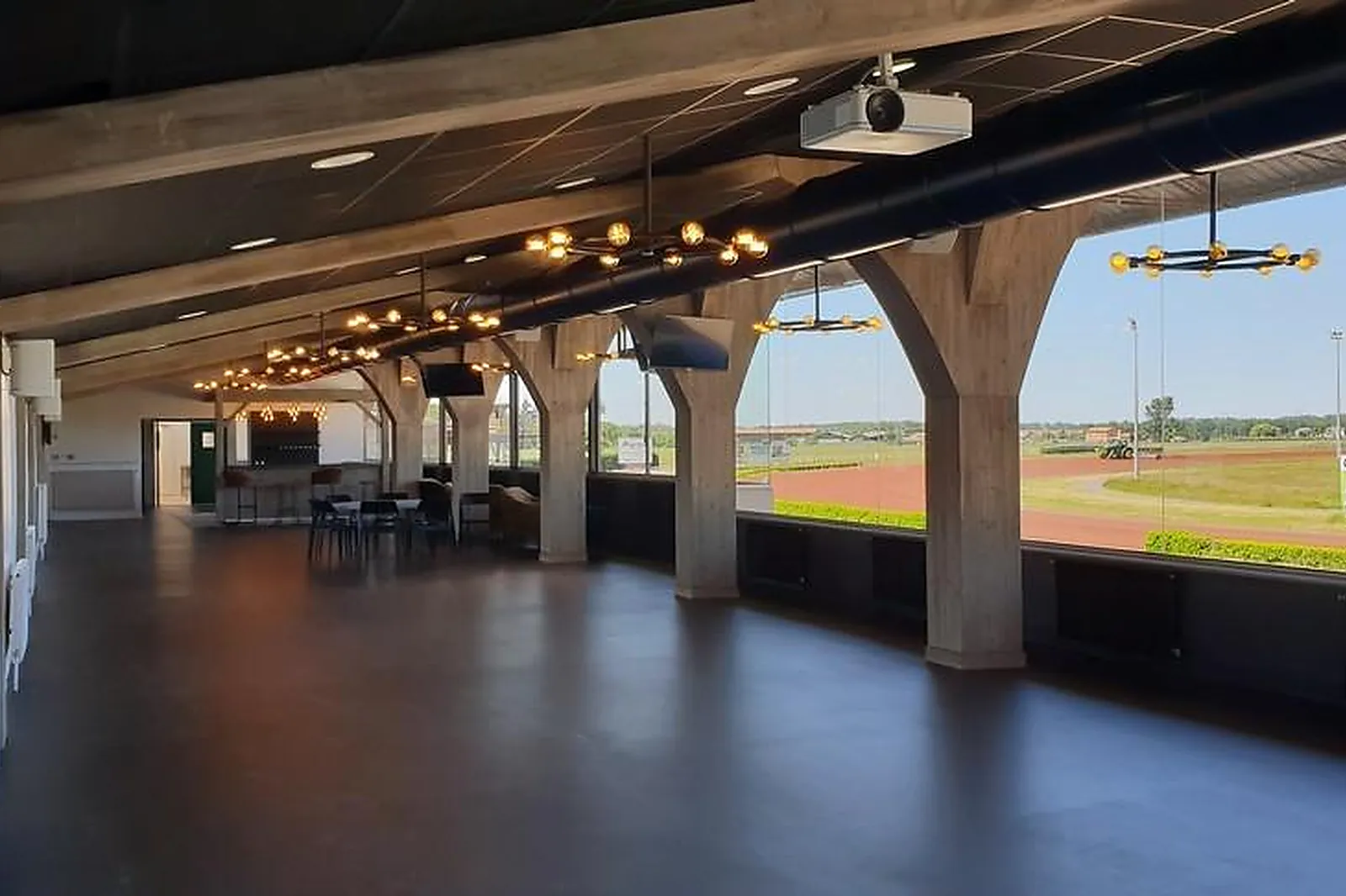 Lieux événementiels, ESPACE CABOURG