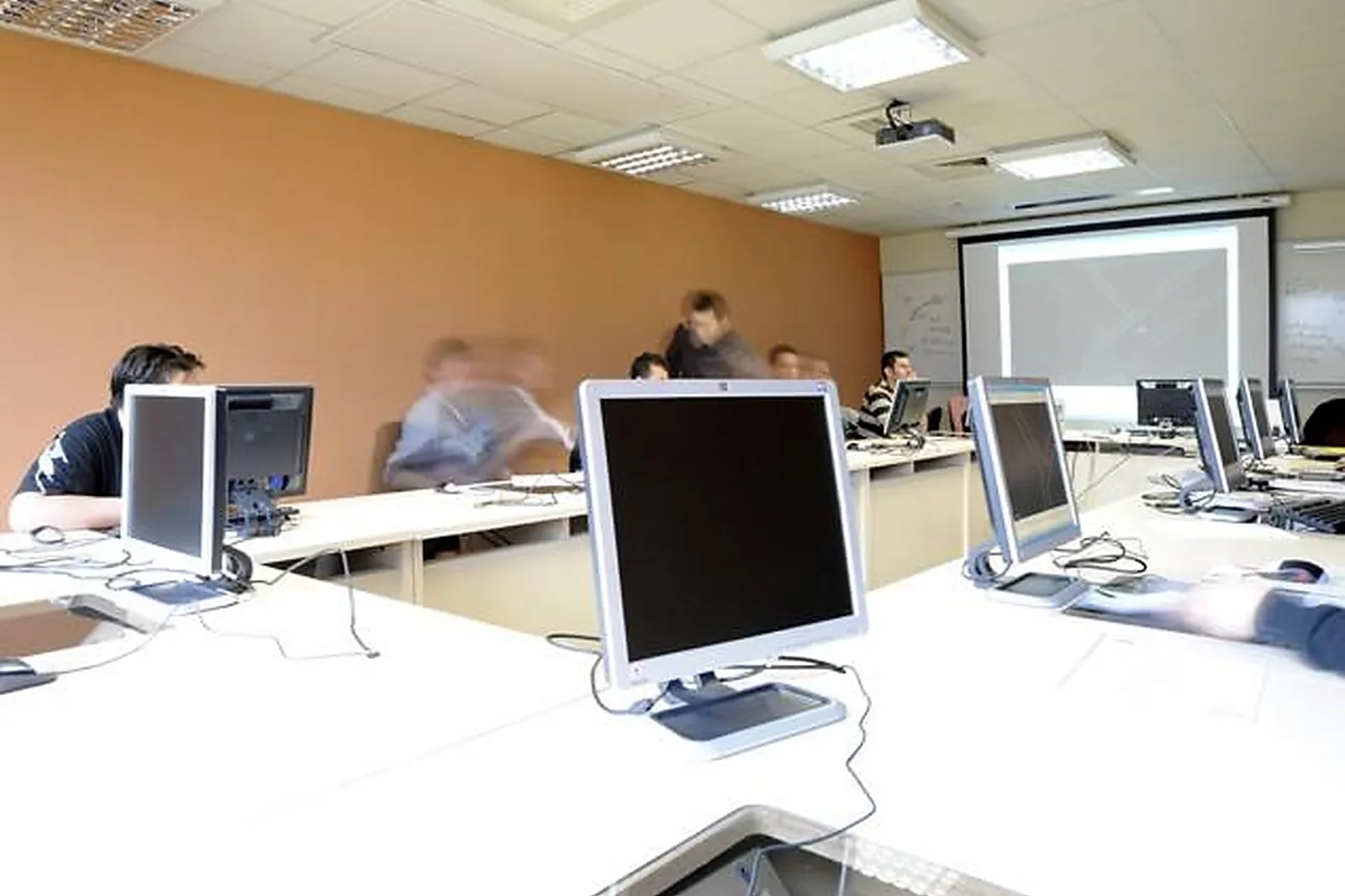 Lieux événementiels, ESPACE CONGRÈS DE LA CHAMBRE DE MÉTIERS ET DE L'ARTISANAT DE LA HAUTE-SAVOIE