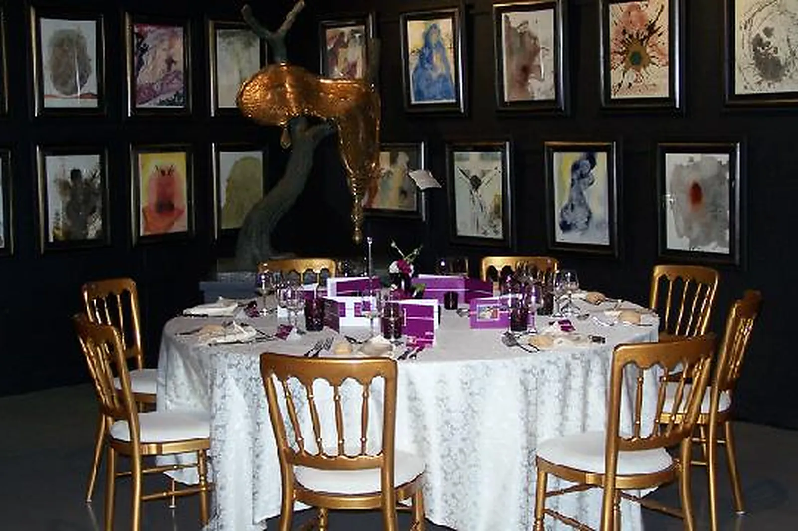 Lieux événementiels, ESPACE DALÍ MONTMARTRE