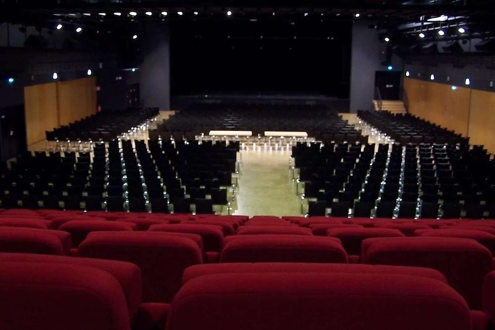 Lieux événementiels, ESPACE DOLLFUS ET NOACK