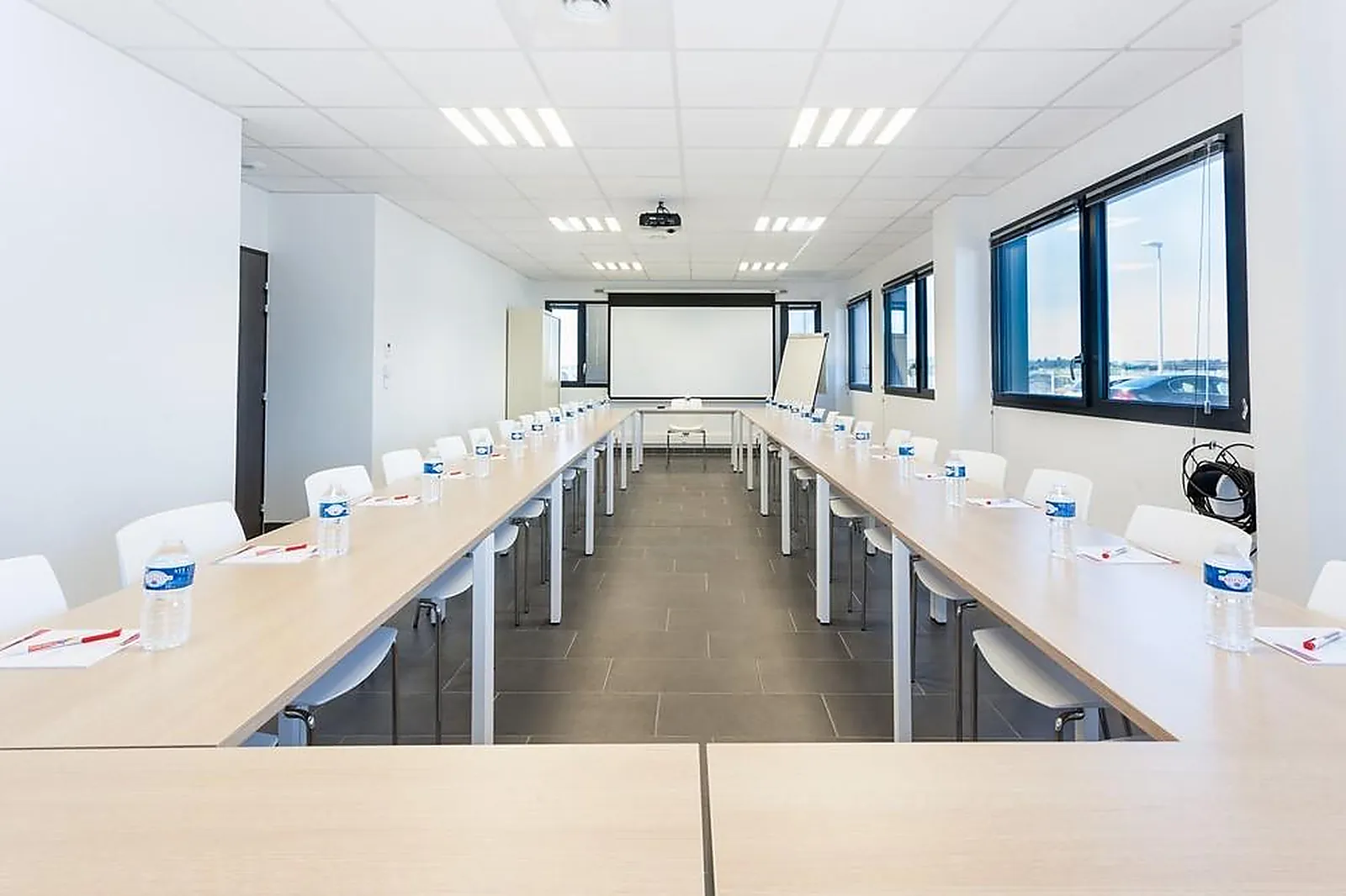 Lieux événementiels, ESPACE ENTREPRISE GAROSUD