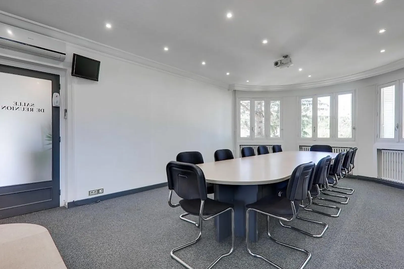 Lieux événementiels, ESPACE ENTREPRISE LYON EST