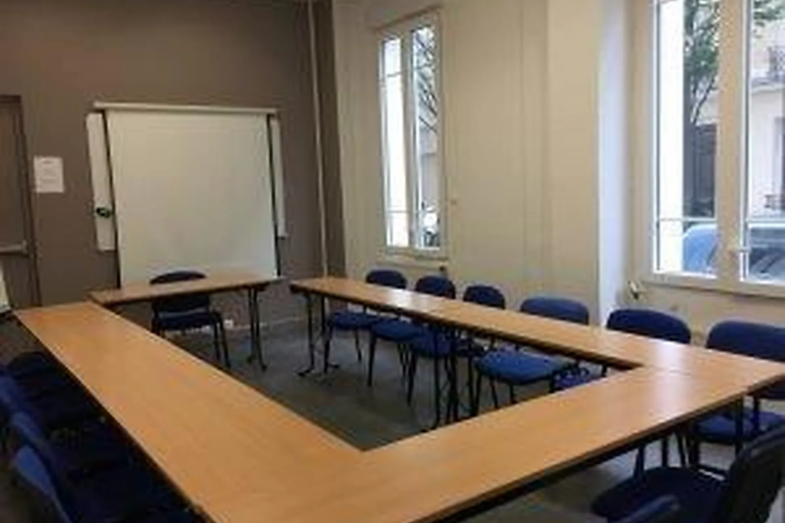 Lieux événementiels, ESPACE HERMÈS