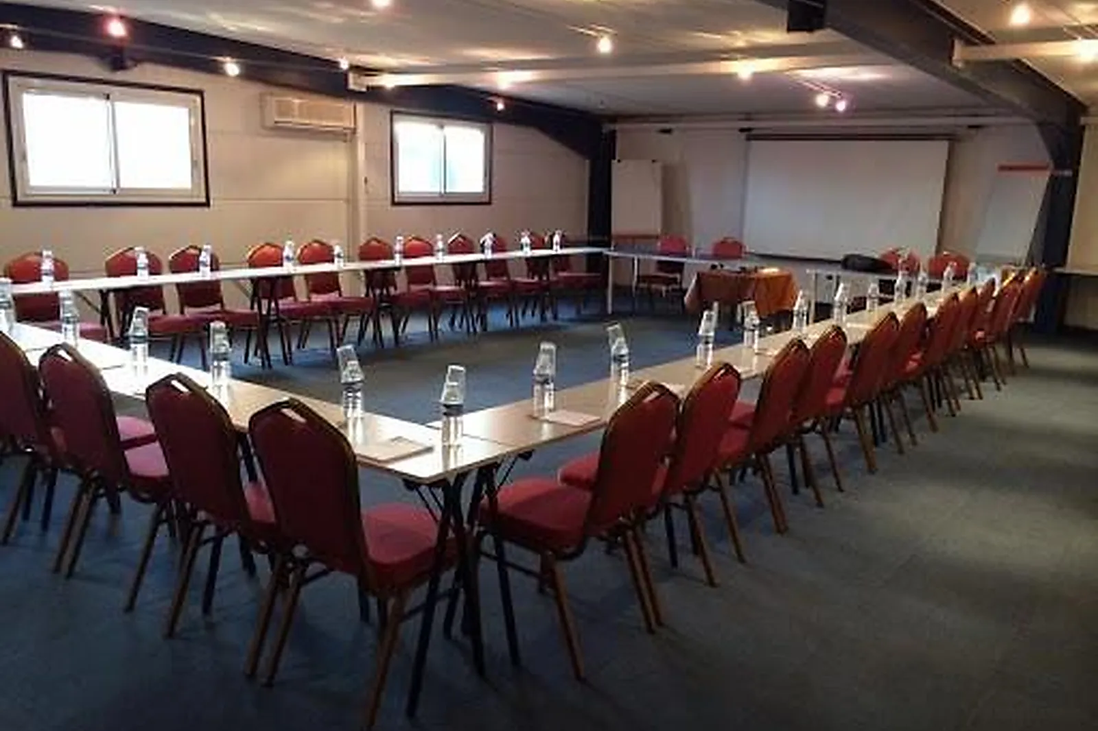 Lieux événementiels, ESPACE LE FAUBOURG