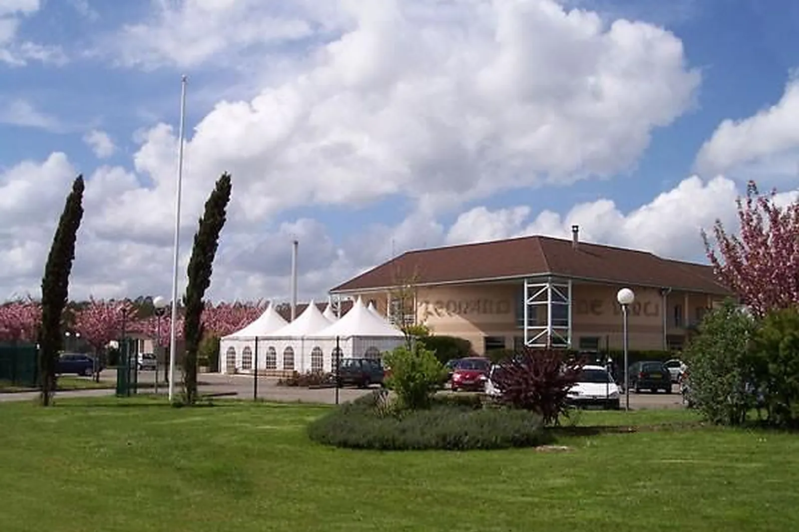 Lieux événementiels, ESPACE LEONARD DE VINCI