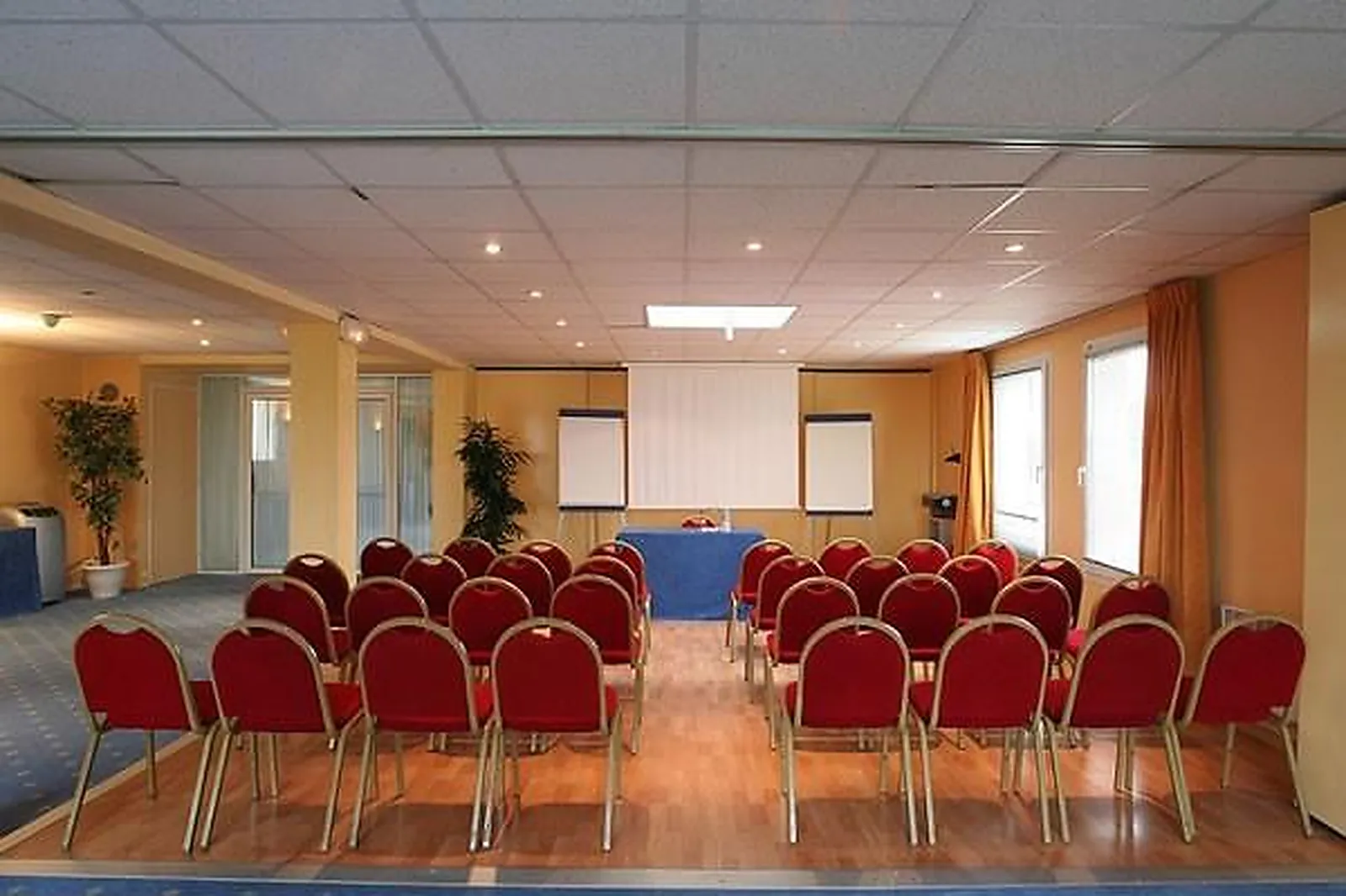 Lieux événementiels, ESPACE LEONARD DE VINCI