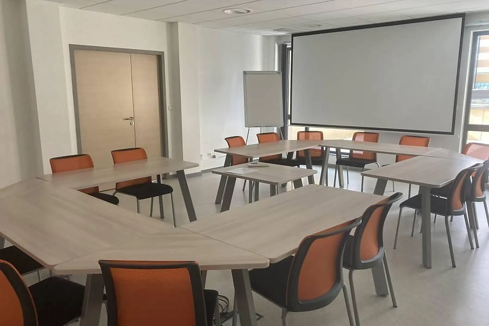 Lieux événementiels, ESPACE LOC EPSILON