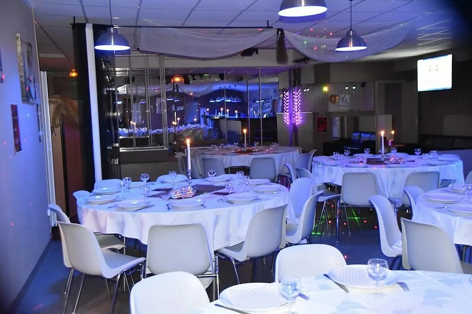 Lieux événementiels, ESPACE LOCA B