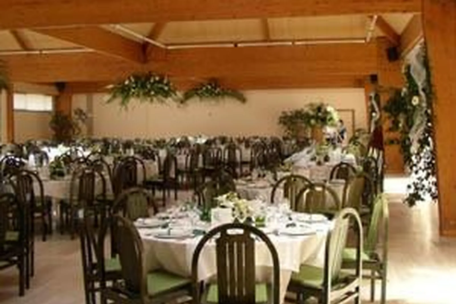 Lieux événementiels, ESPACE LOUISON BOBET